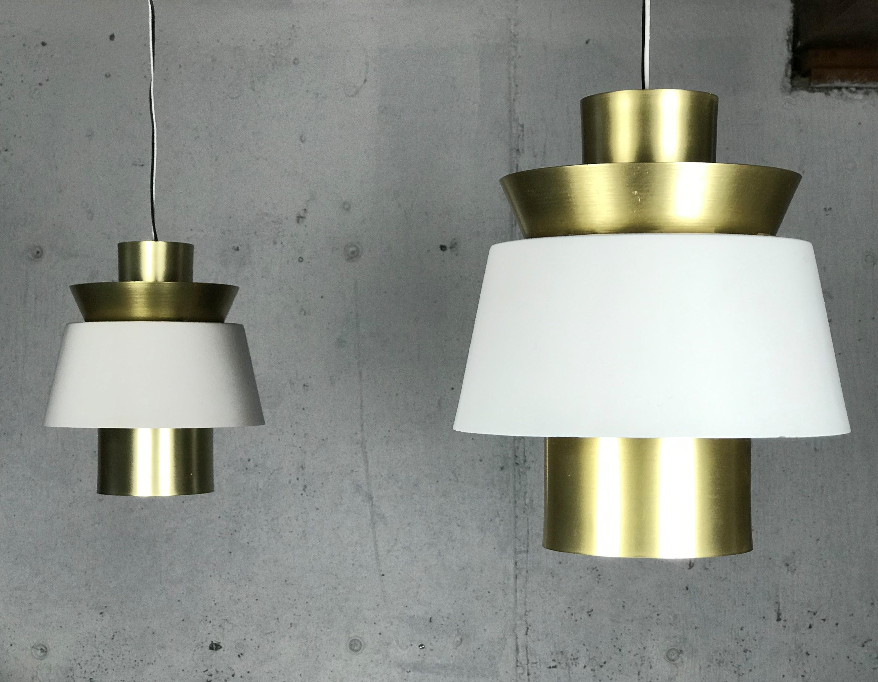 Pendant Lamps in Brass and Painted Metal by Jorn Utzon for Nordisk Solar  7
