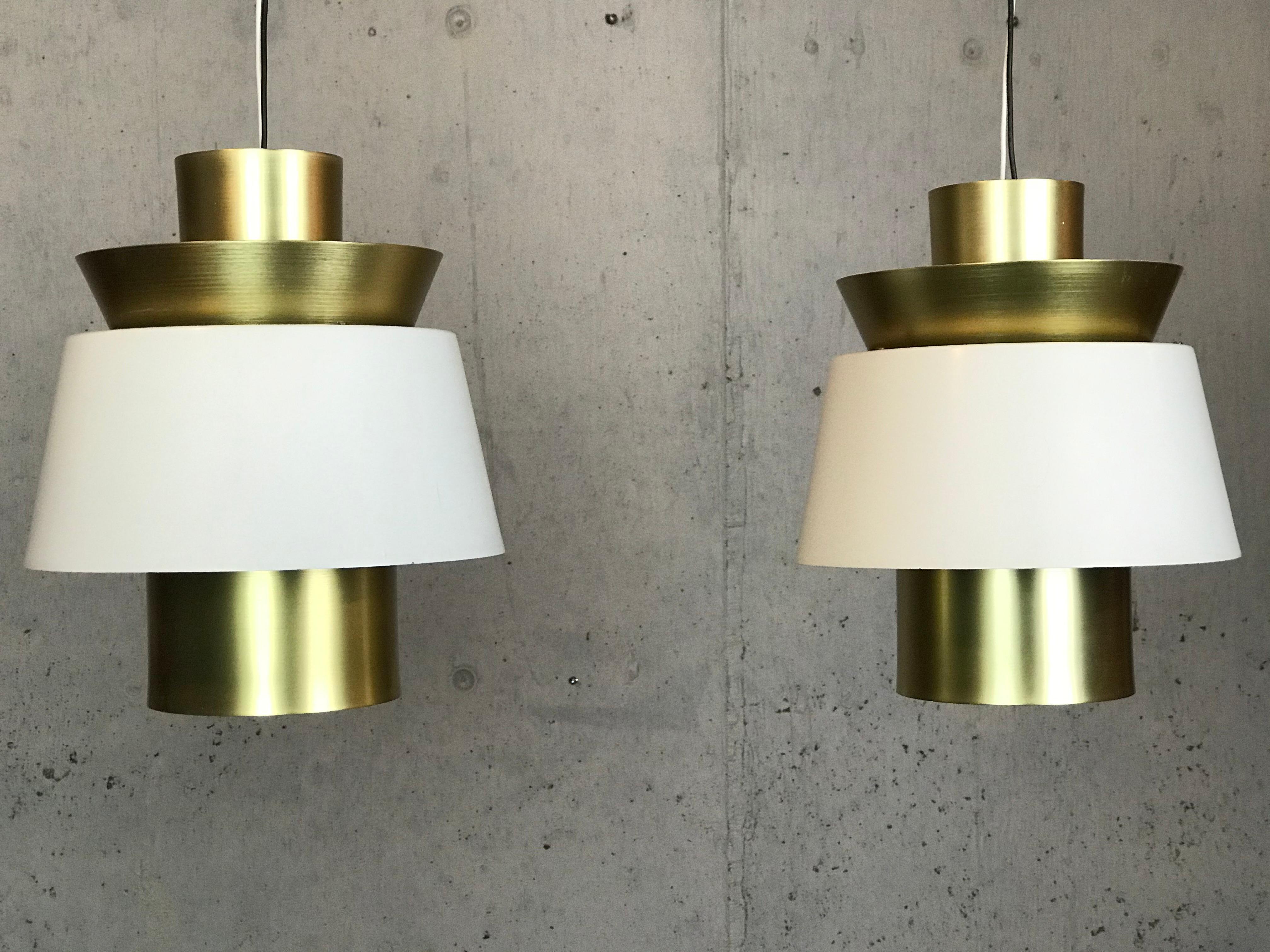 Pendant Lamps in Brass and Painted Metal by Jorn Utzon for Nordisk Solar  9