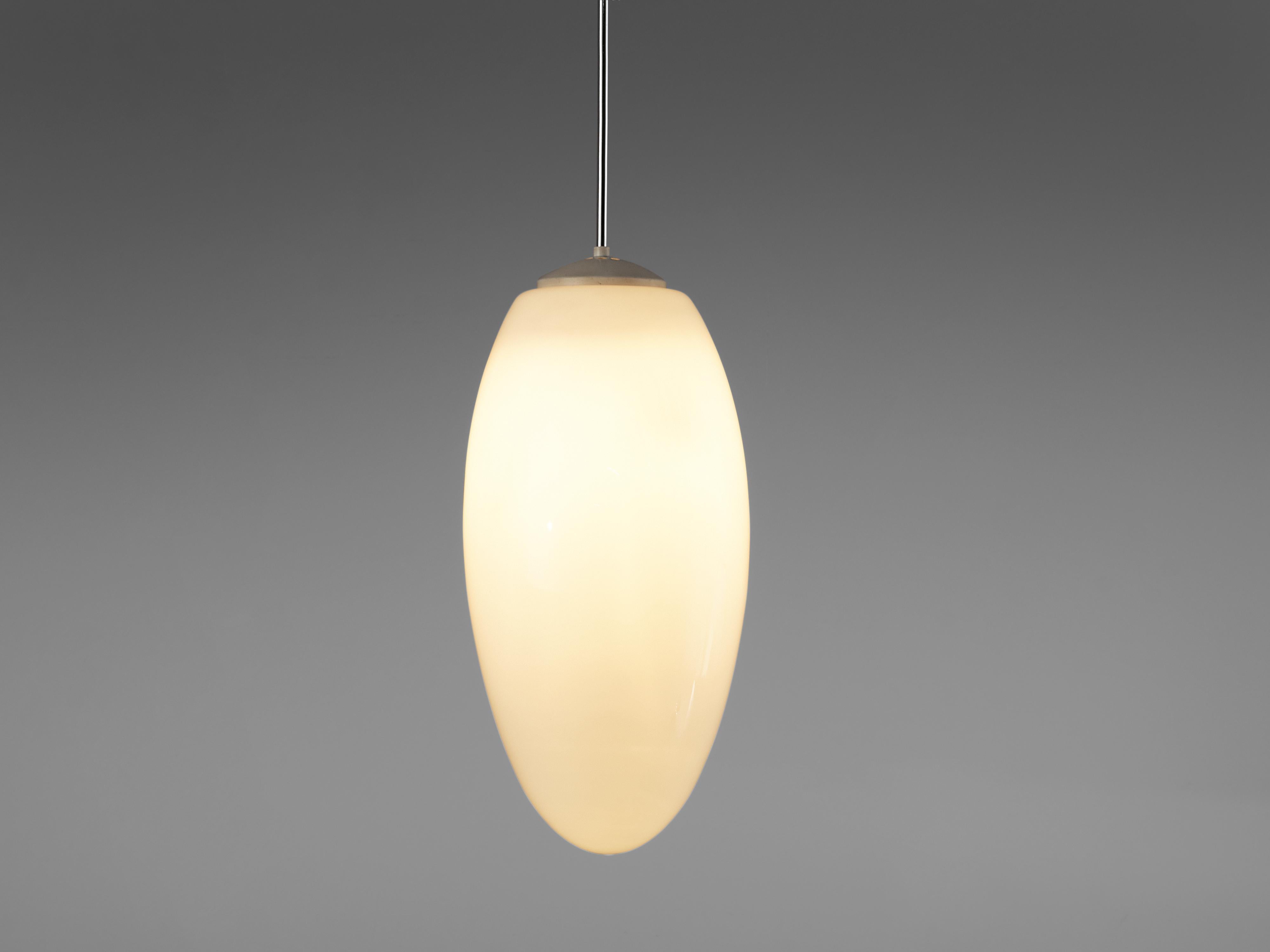 Pendant Lamps in Opaline Glass and Metal In Good Condition For Sale In Waalwijk, NL