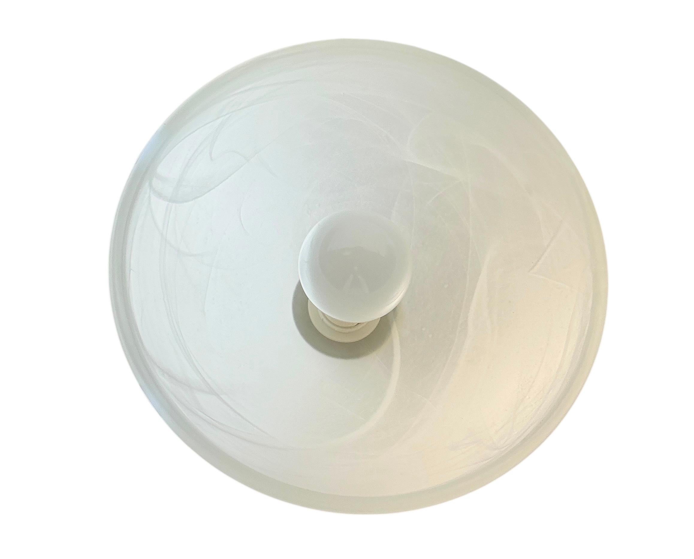 Lampada a sospensione in ottone e vetro color alabastro, EGLO Leuchten Austria in vendita 8