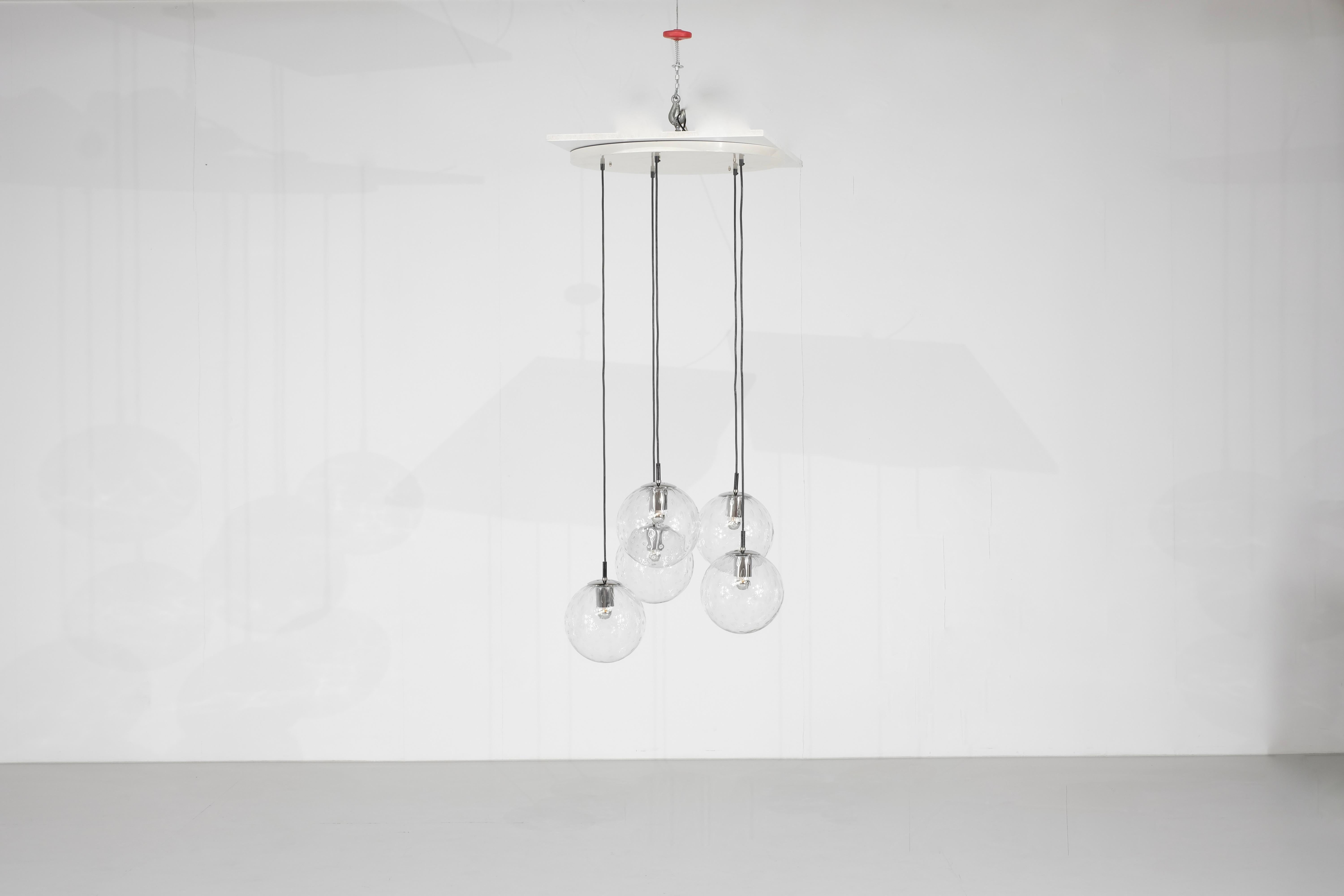 Metà XX secolo Lampada a sospensione di RAAK Amsterdam, Paesi Bassi 1968. in vendita