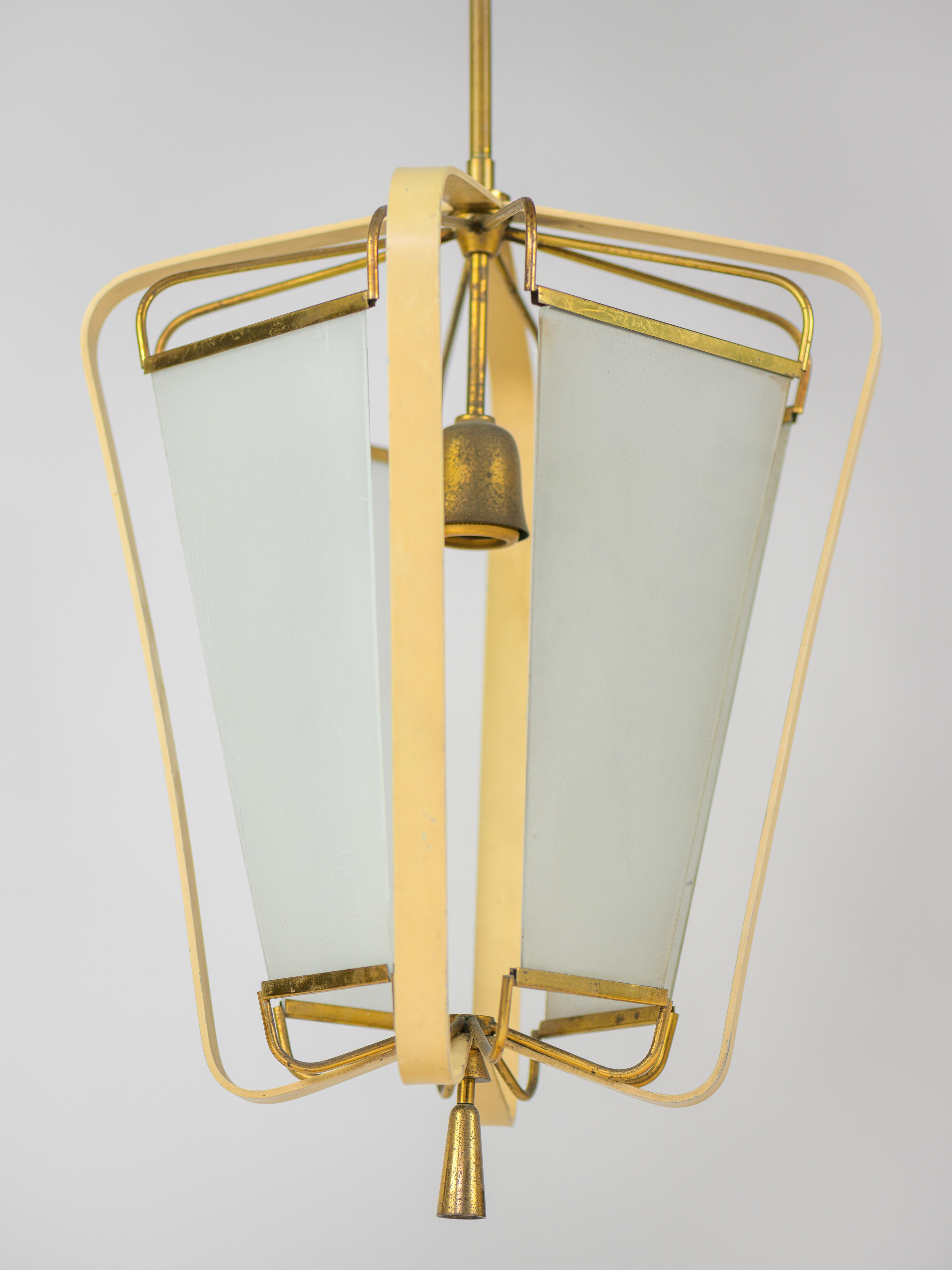 Pendant light in brass, glass and laquered metal design by Angelo Lelli circa 50 For Sale 2