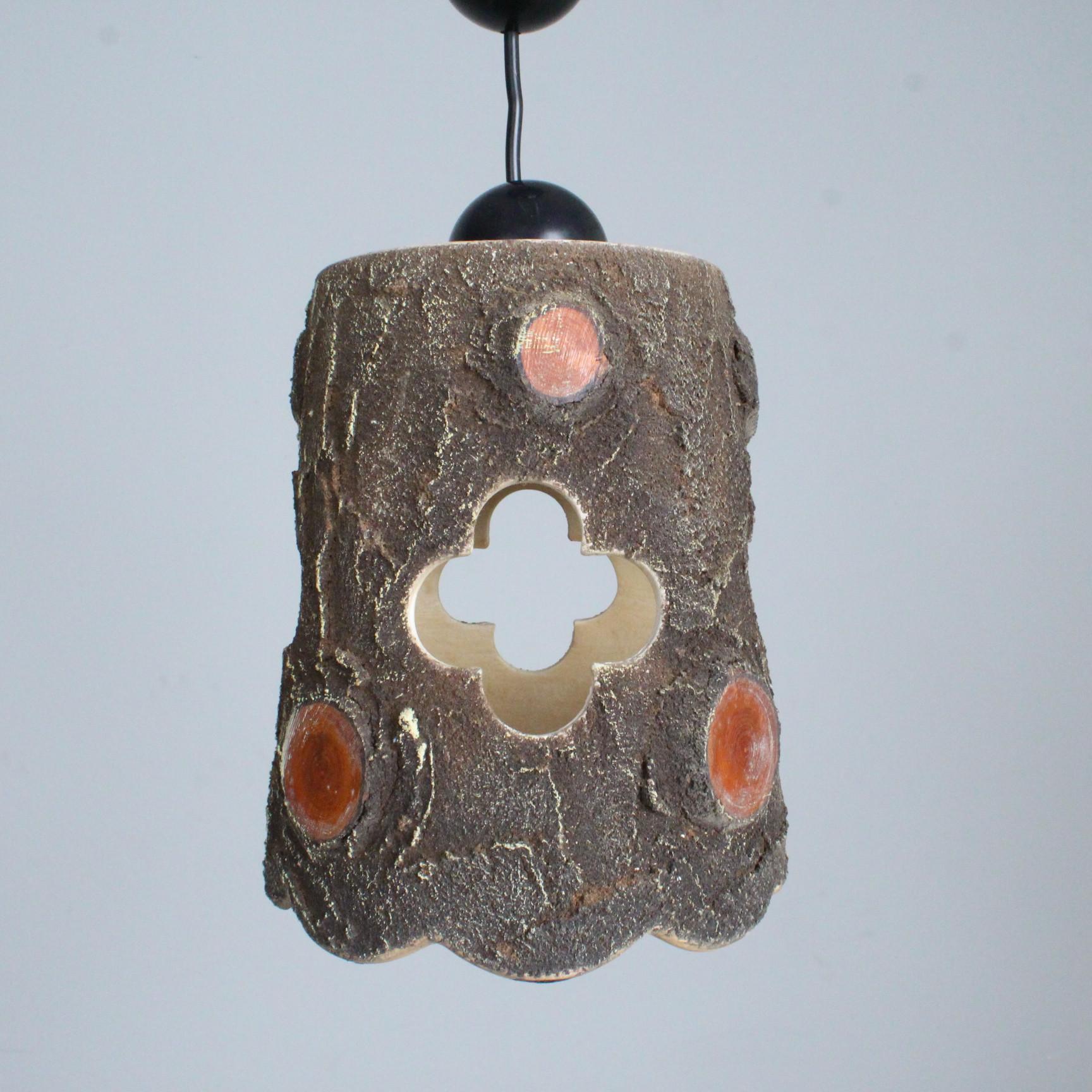 XX secolo lampada a sospensione in ceramica brutalista Francia 1950 in vendita