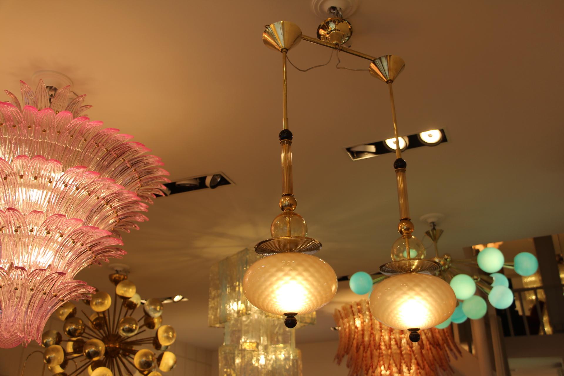 Lampe à suspension en verre de Murano rose, jaune et noir Excellent état - En vente à Saint-Ouen, FR