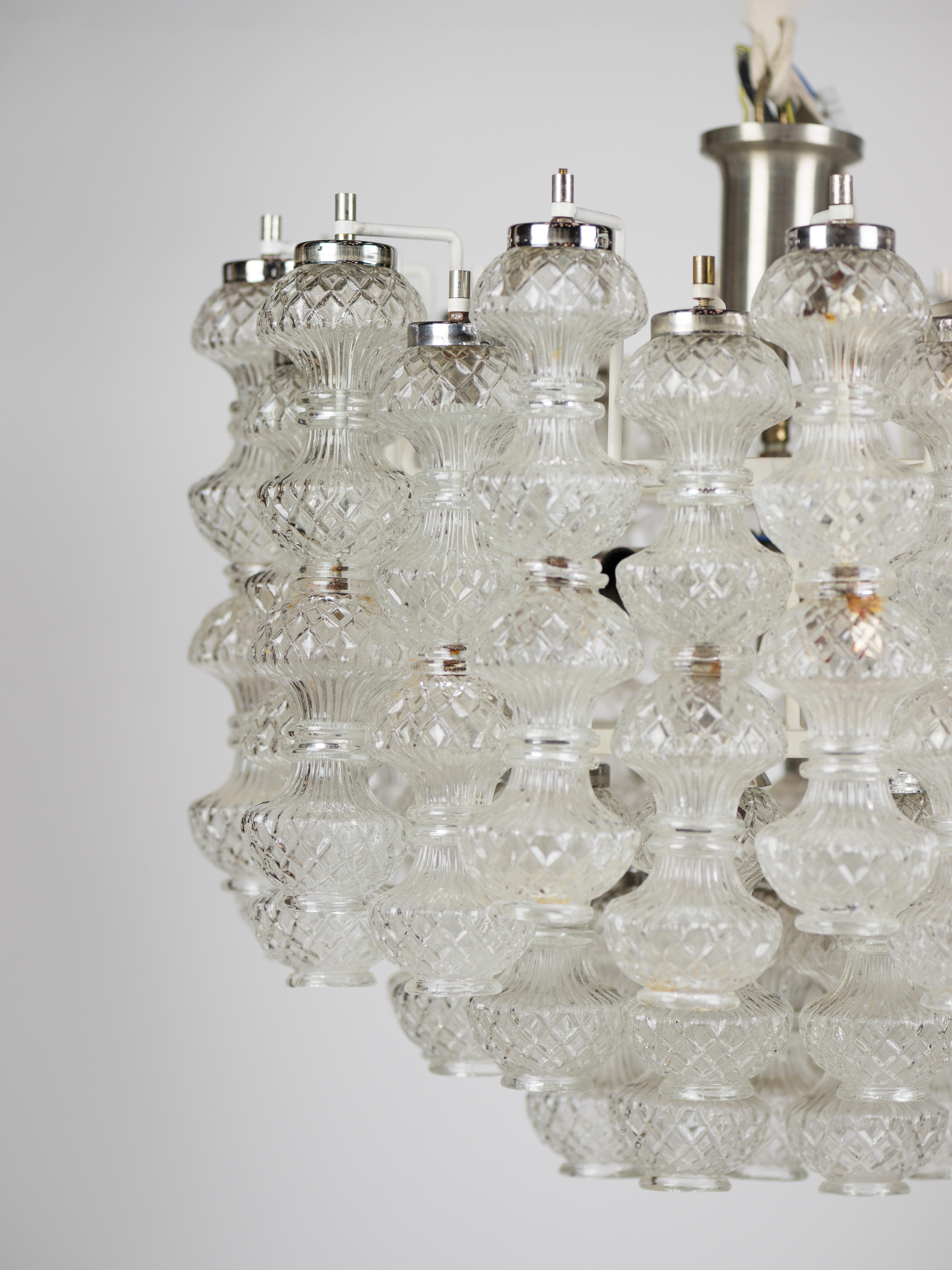 Mid-Century Modern Pendant light in transparent Murano glass For Sale