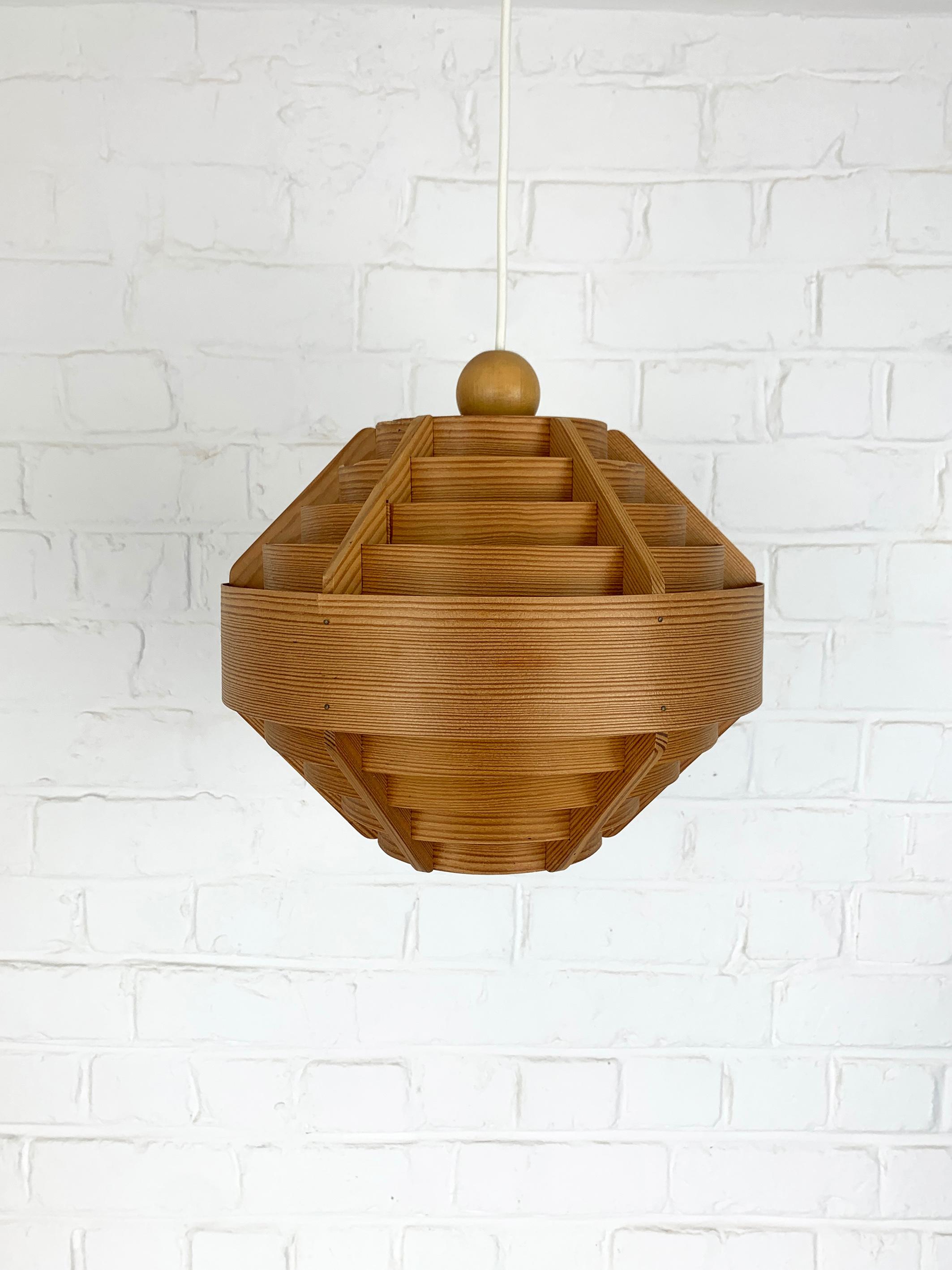 Pendant light T-510 in Pinewood by Hans-Agne Jakobsson for AB Markaryd, 1960s en vente 3
