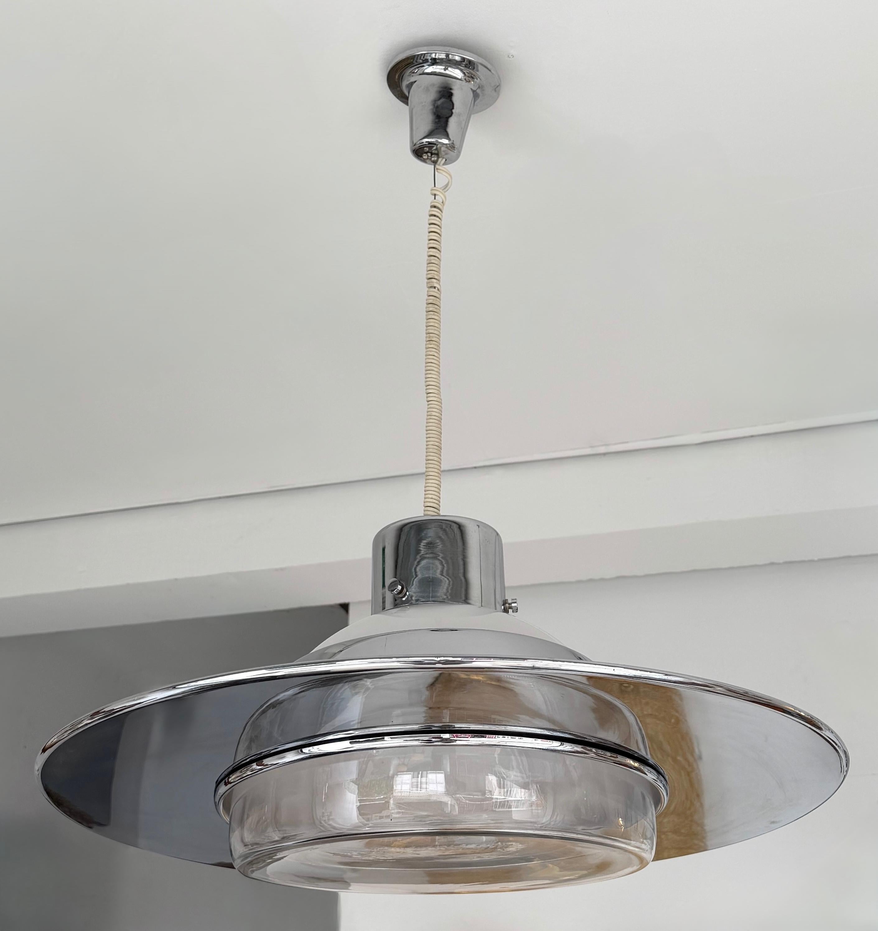 Pendelleuchte UFO Murano Glas und Metall. Italien, 1970er Jahre im Angebot 7