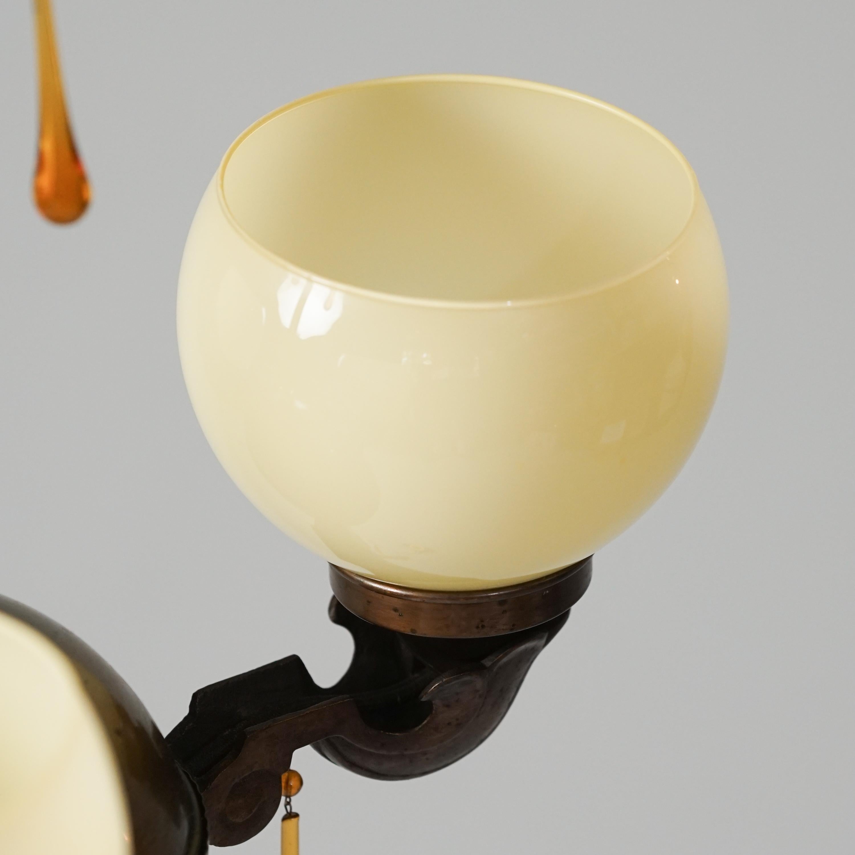 Scandinavo moderno Ciondolo Model 1251, Paavo Tynell, Taito Oy, anni '30 in vendita