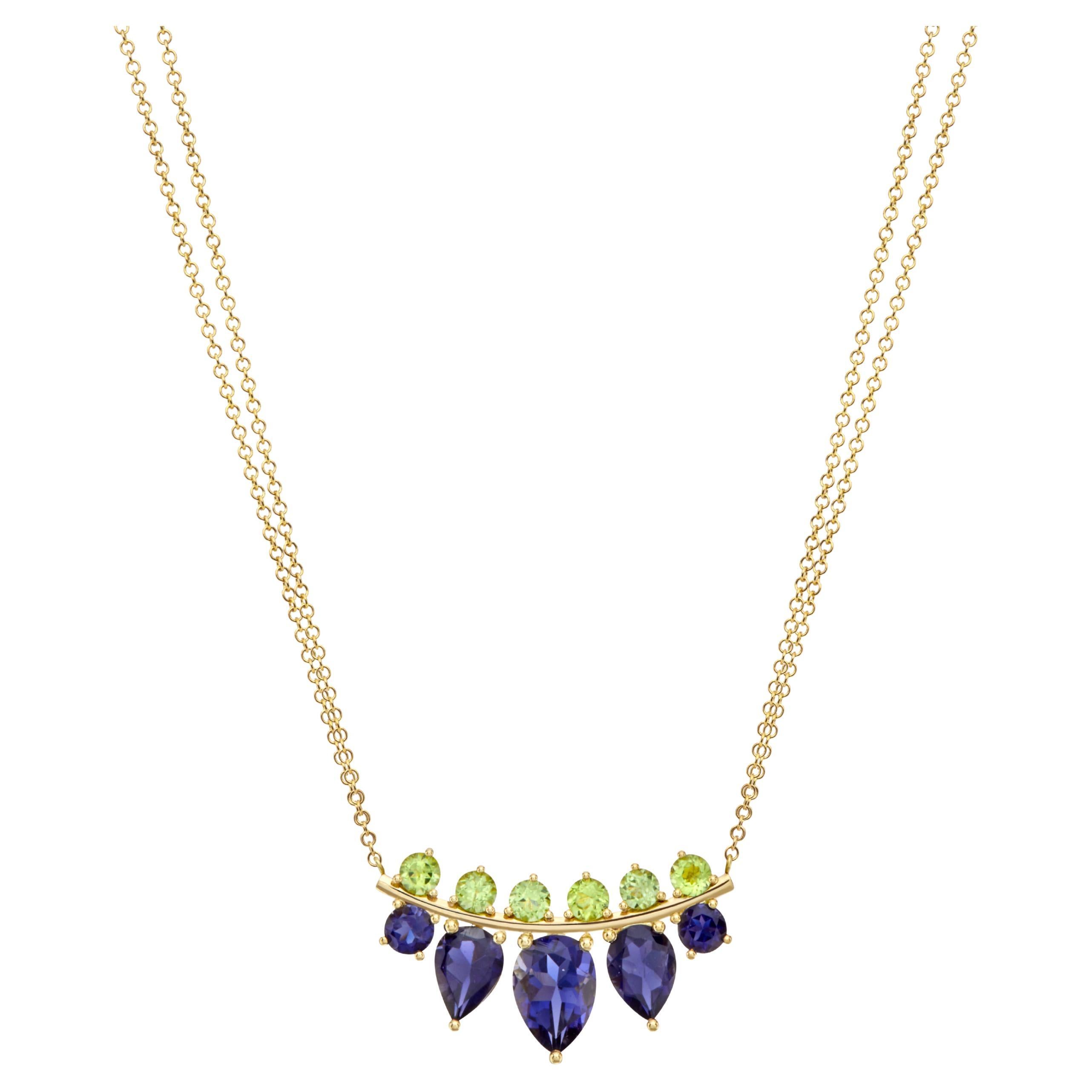 Pendant Necklace 18kt Yellow Gold with Round Peridots and Pear Graduated Iolites For Sale