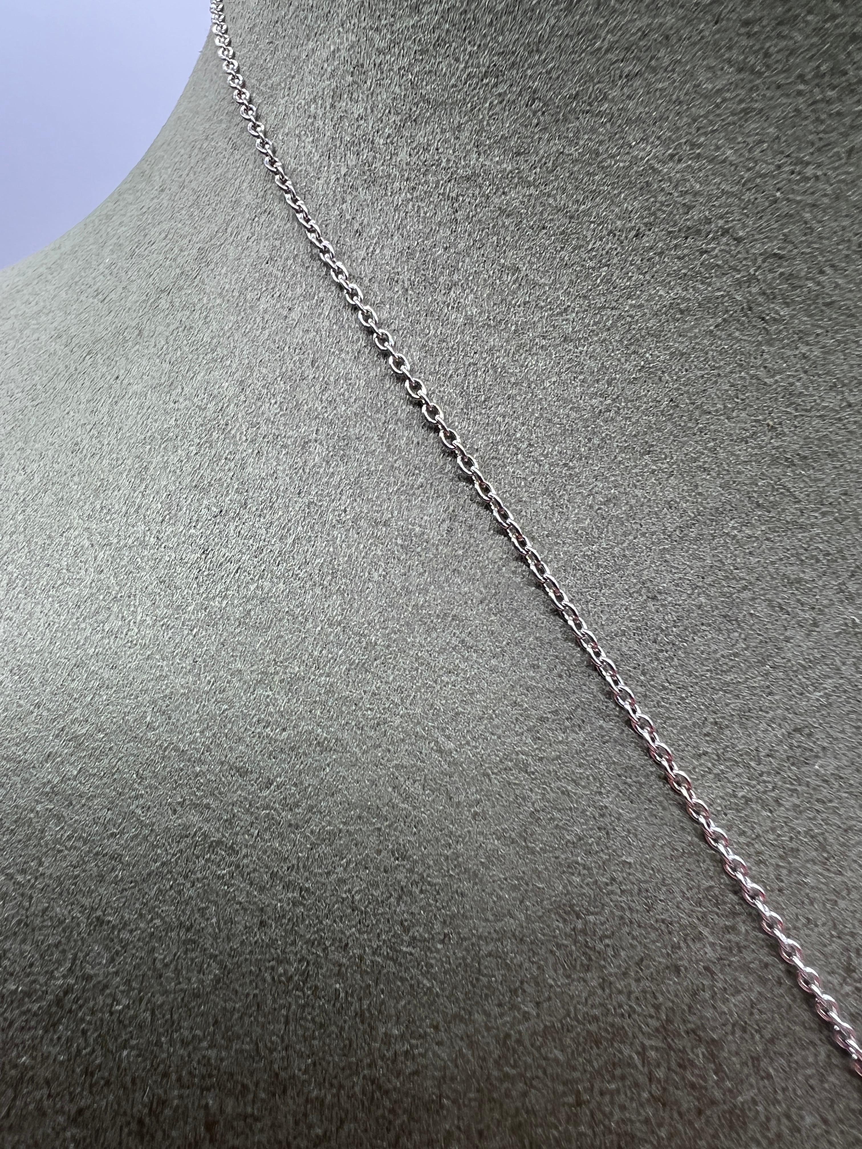 Contemporain Collier pendentif émeraude 1, 32 diamants en or blanc 18 carats
