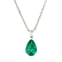 Pendant Necklace Emerald 1, 32 Diamonds White Gold 18 Carats
