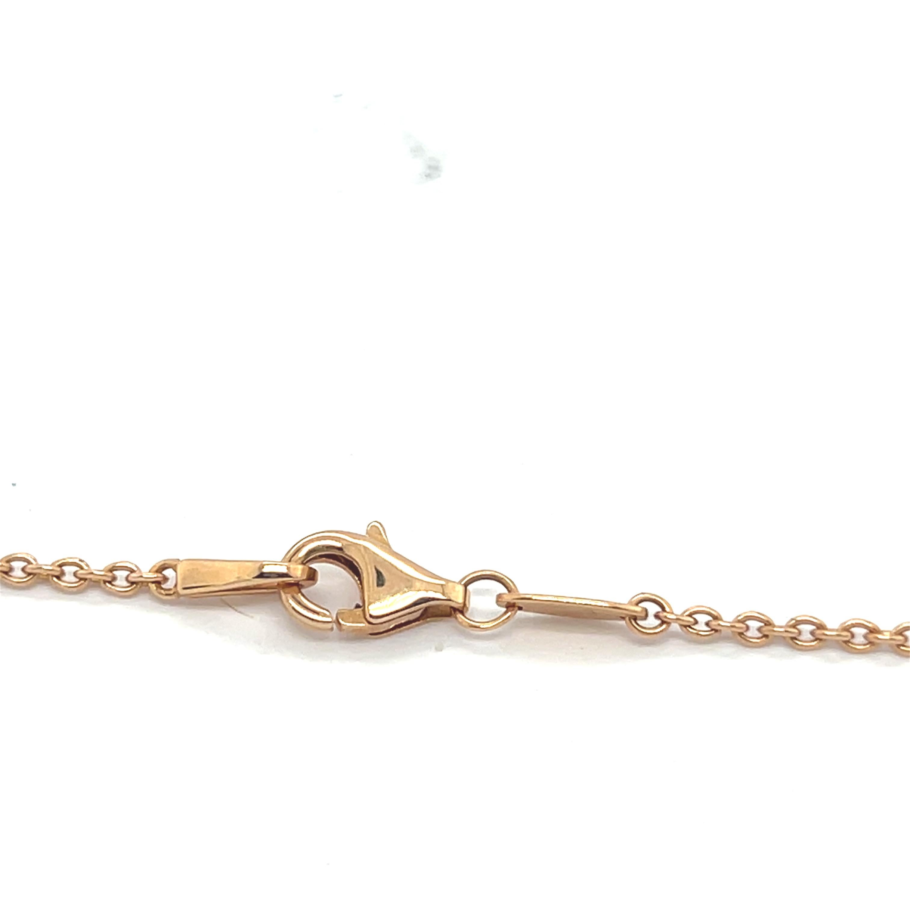 Collana con ciondolo Saphire Verde 2,27 Carati Diamanti Oro Rosa 18 Carati

Uno squisito Jewell che combina un'eleganza senza tempo con gemme eccezionali. Questa collana in oro 18 carati mette in risalto uno zaffiro verde tagliato a triangolo da