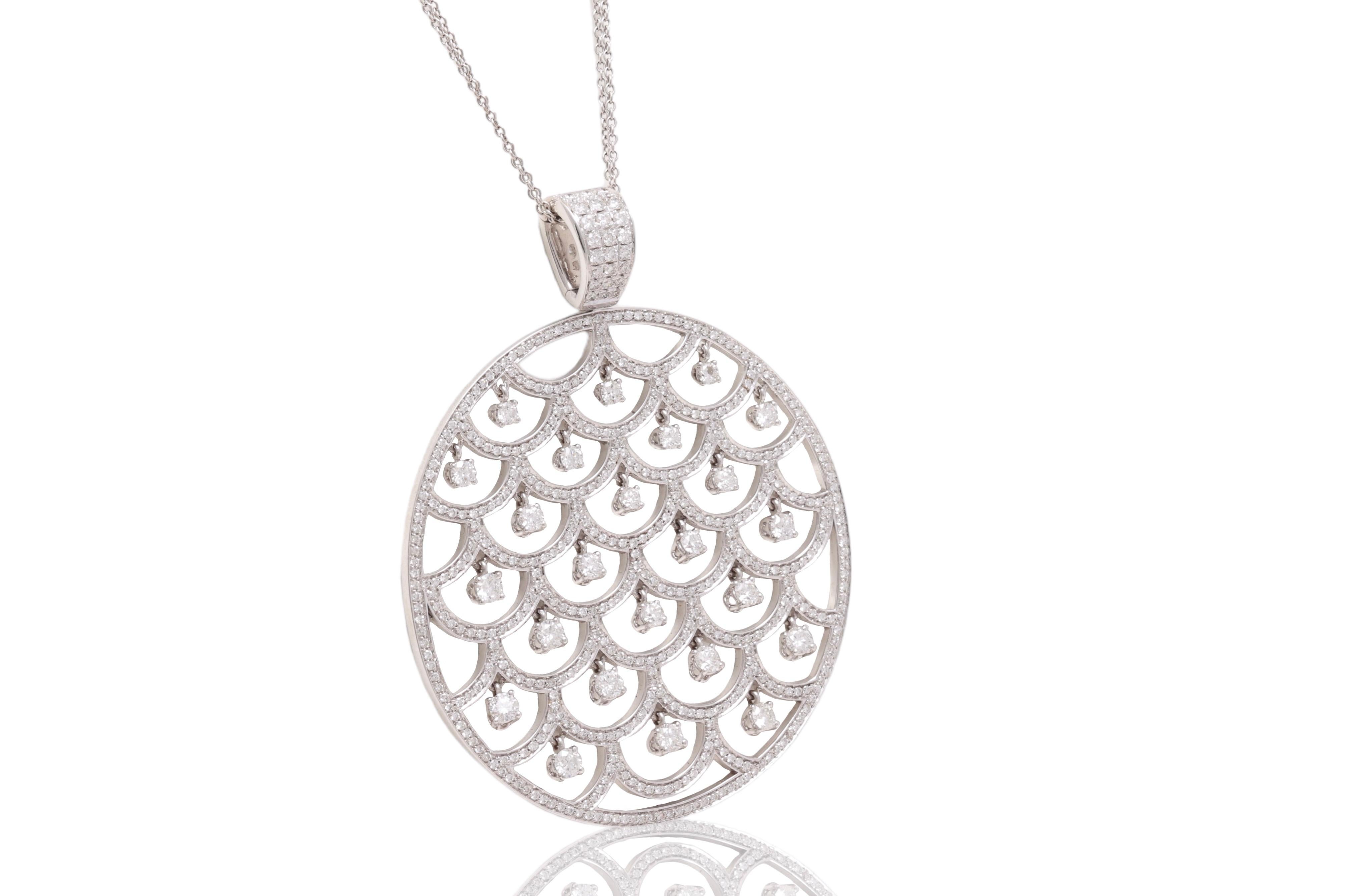 Modern Pendant Necklace in 18 kt. White Gold With 7.6ct. Brilliant Cut Moving Diamonds For Sale