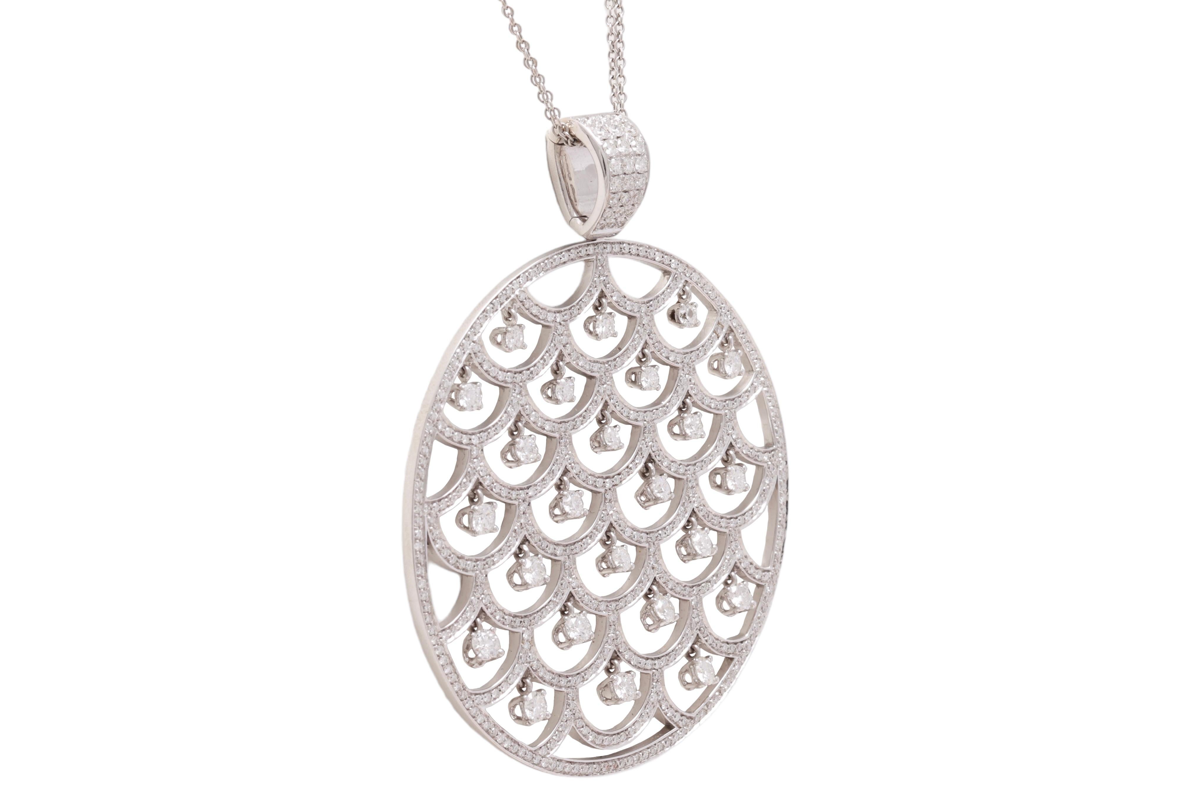 Pendant Necklace in 18 kt. White Gold With 7.6ct. Brilliant Cut Moving Diamonds In New Condition For Sale In Antwerp, BE