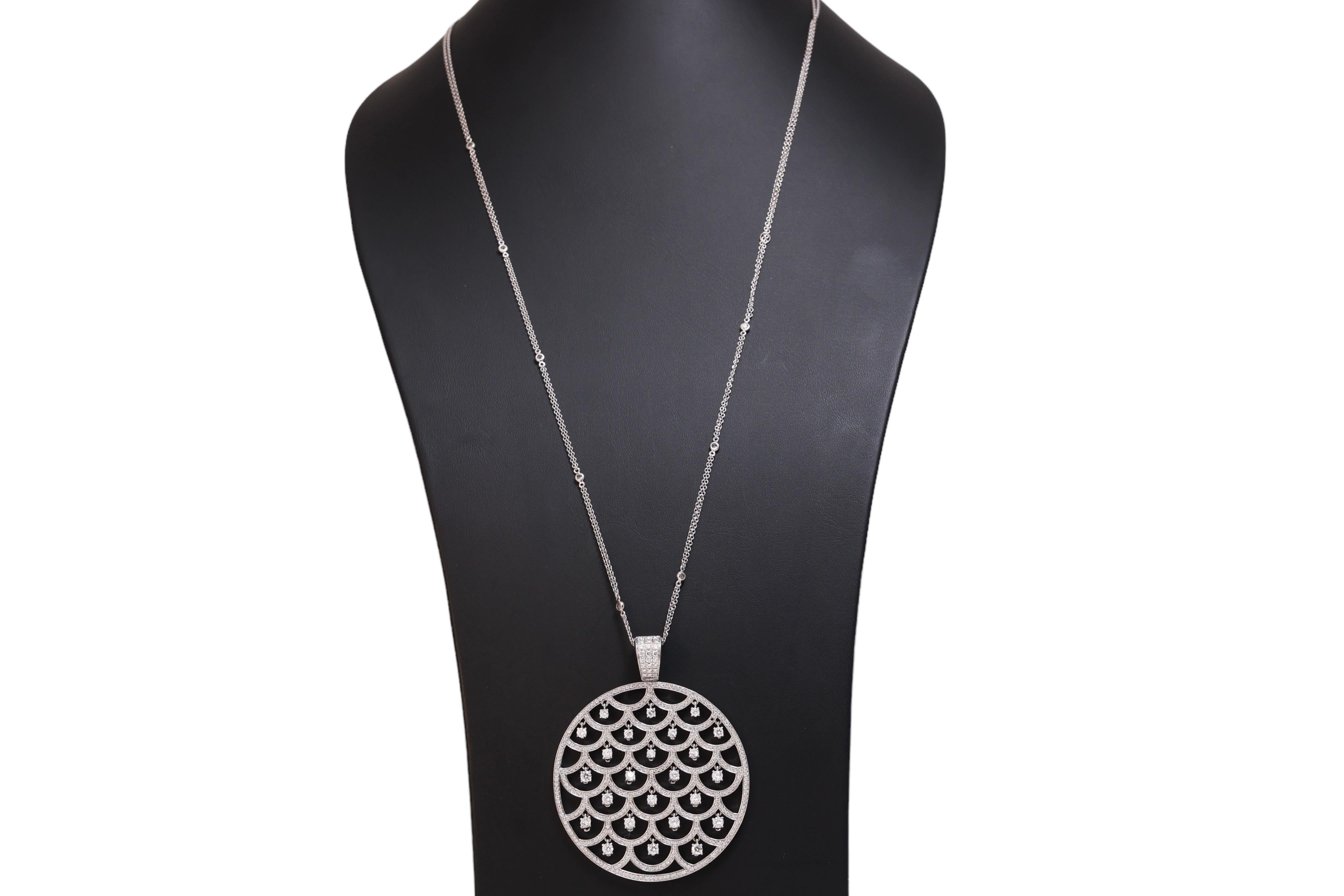 Women's or Men's Pendant Necklace in 18 kt. White Gold With 7.6ct. Brilliant Cut Moving Diamonds For Sale