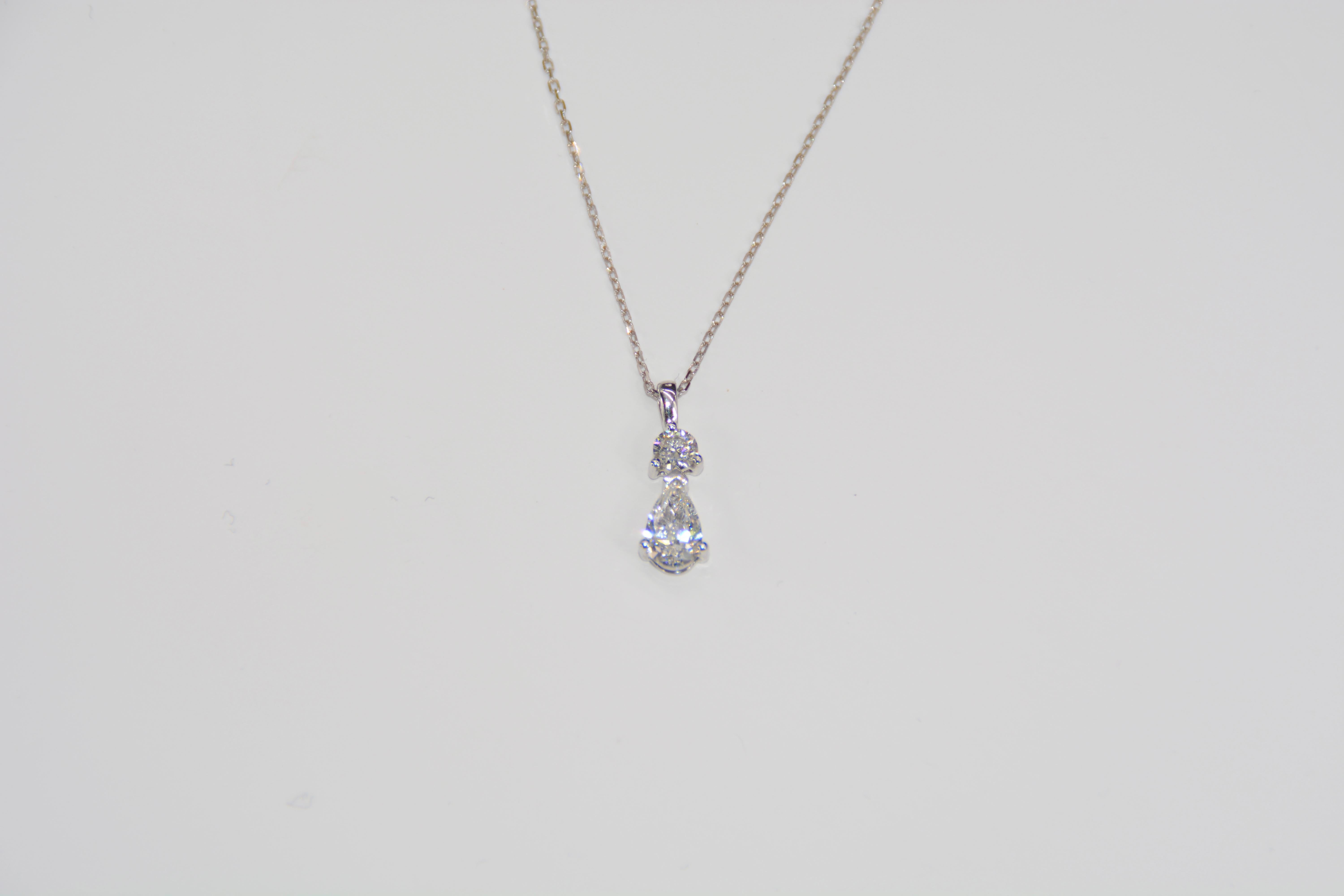 Modern Pendant Necklace White Gold Diamond For Sale