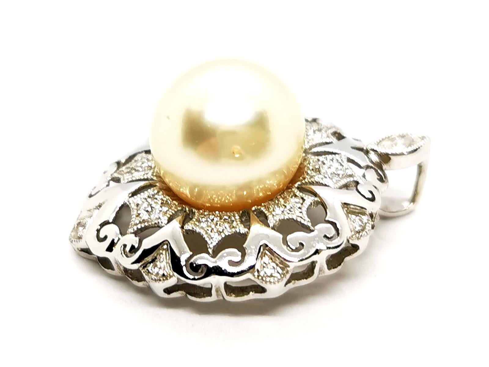 Women's Pendant Necklace White Gold Pearl For Sale