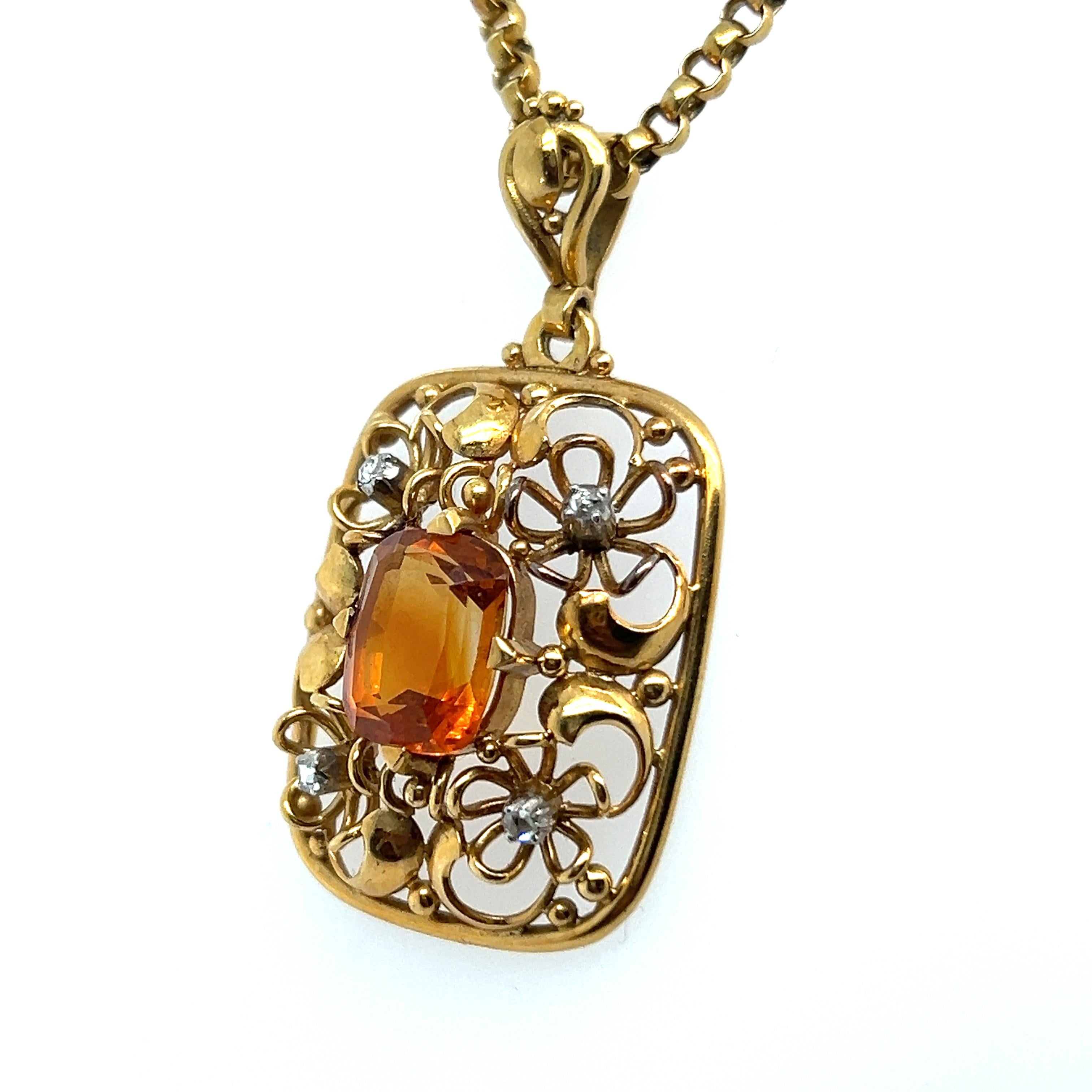 Pendant Necklace with Citrine & Diamonds in 18 Karat Yellow Gold For Sale 3