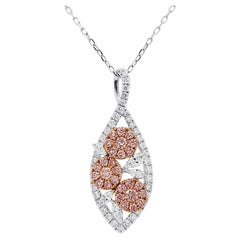 Collar Colgante con diamantes Rosas y diamantes Blancos, con cadena de platino
