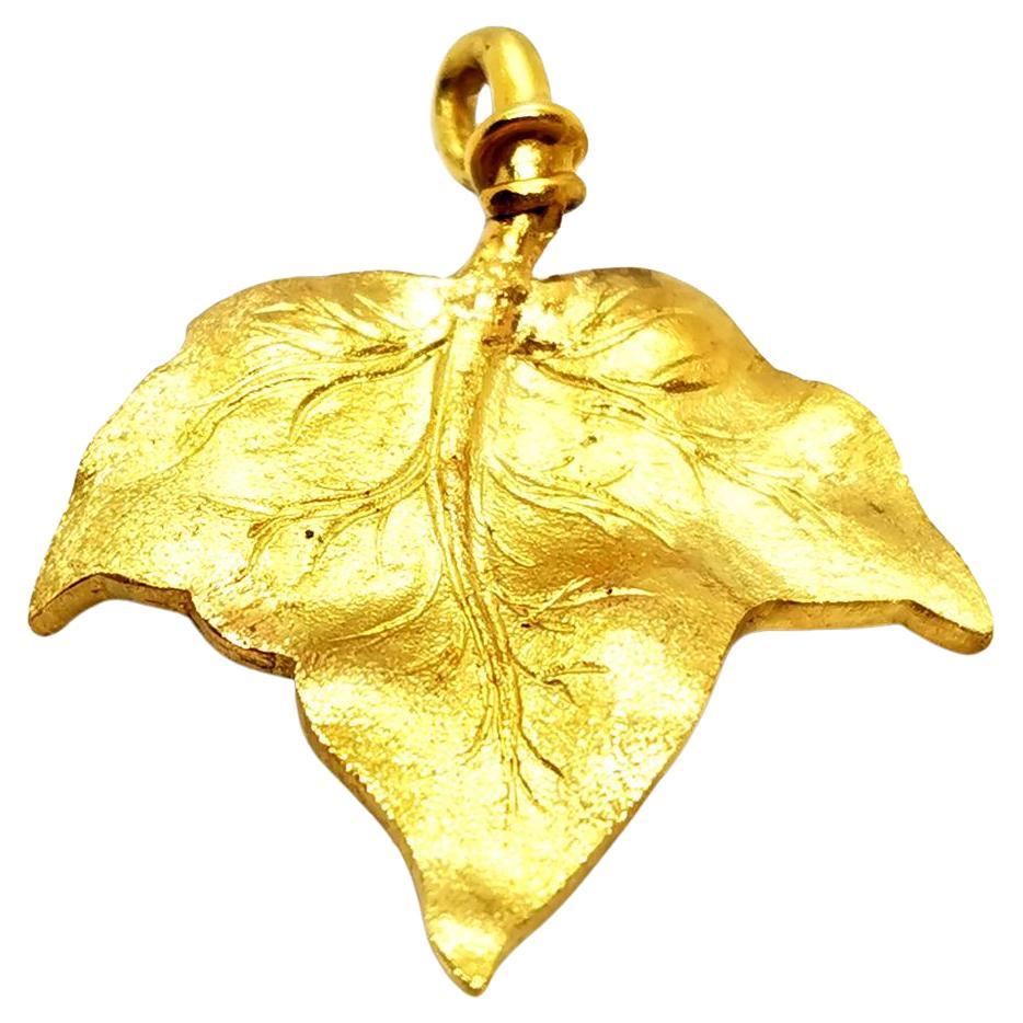 Collier à pendentif en or jaune