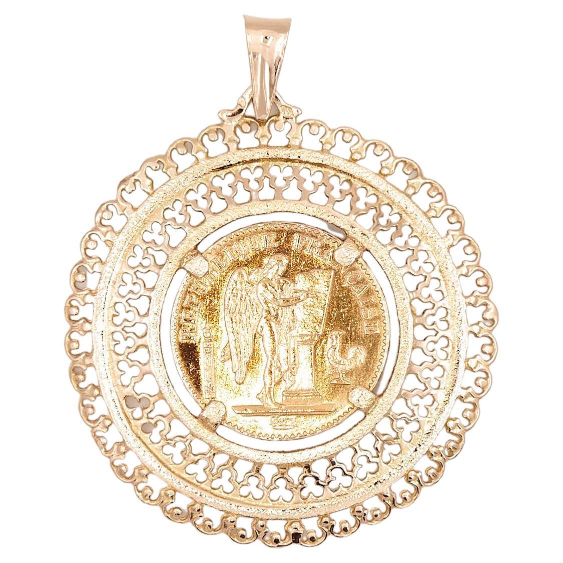Pendant Necklace Yellow Gold