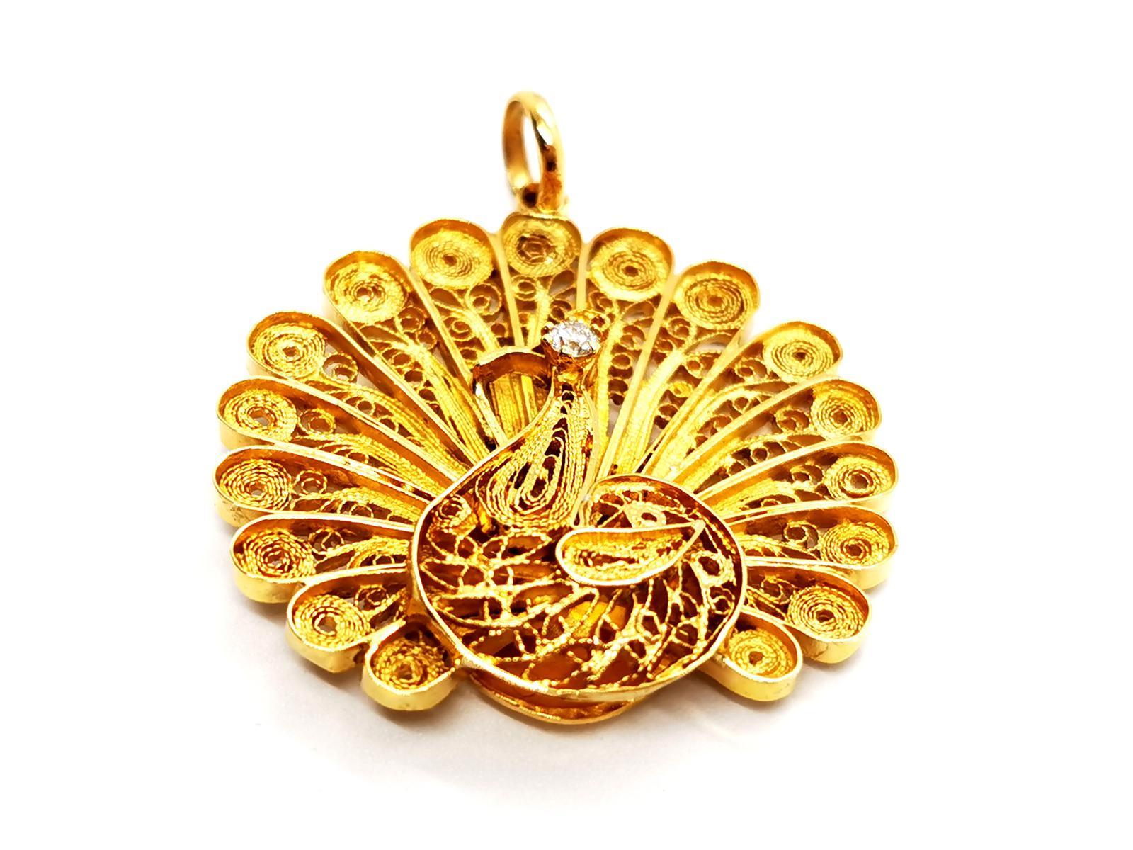 Pendant Necklace Yellow Gold Diamond 6