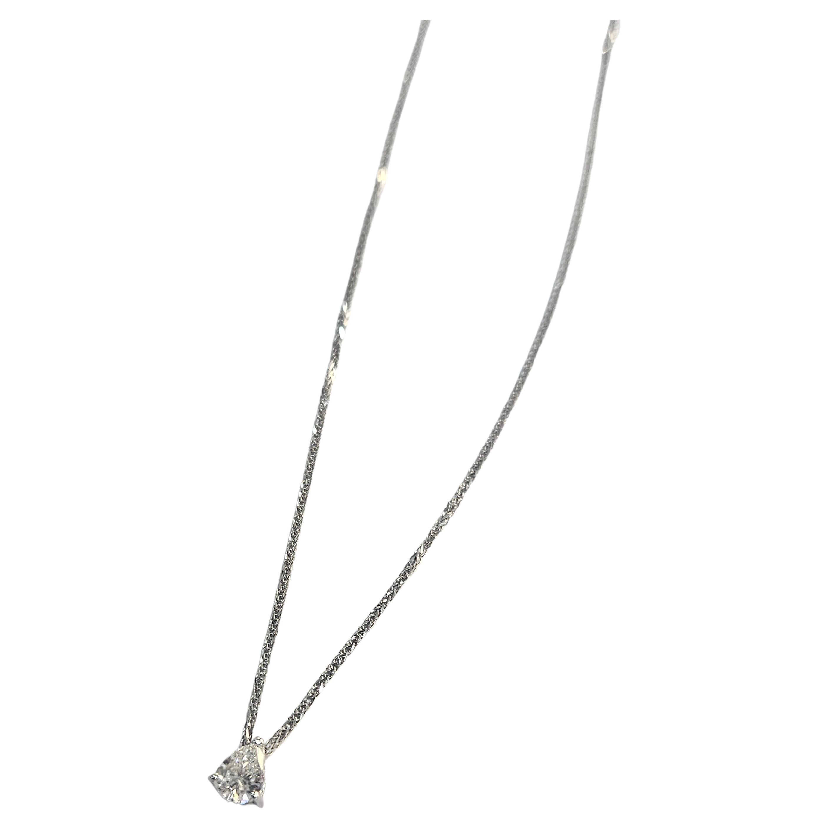 Collares Colgantes Diamante Natural Talla Pera 0,75 Quilates Oro Blanco 18 kilates en venta 3