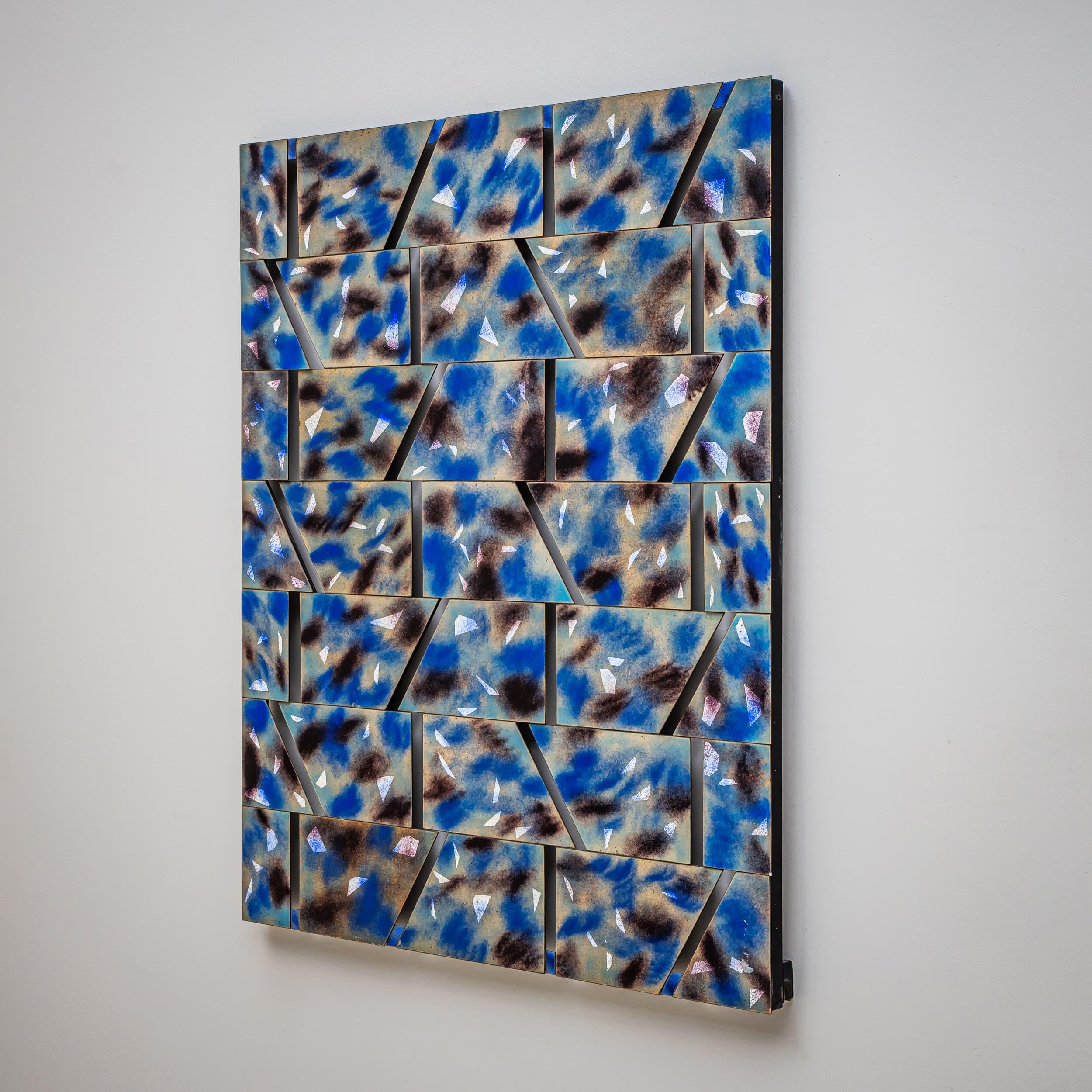 Pendentif de compositions abstraites de Paolo De Poli (Italie, 1905-1996) Bon état - En vente à New York, NY