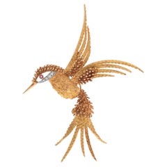 Pendant/Pin/Brooch Flying Humming Bird in 18k Yellow and Pink Gold