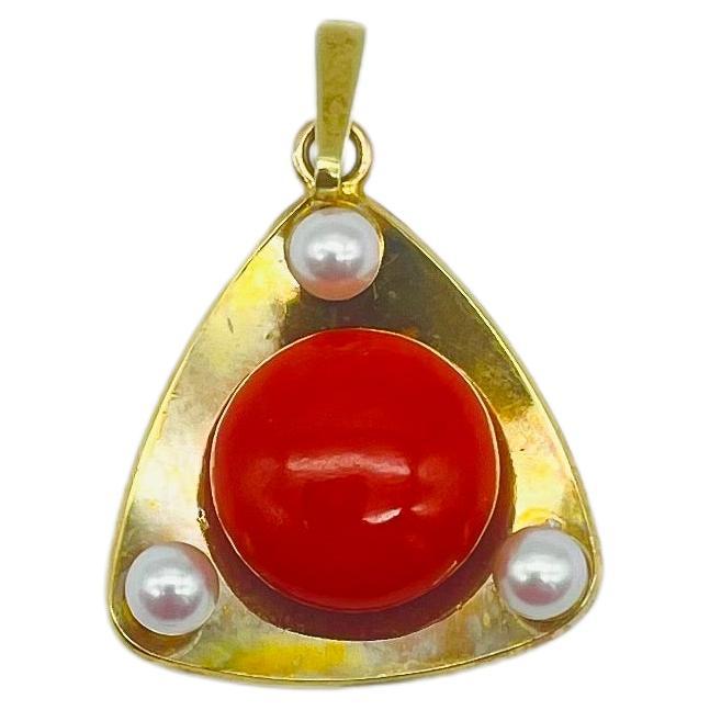 pendant round coral with pearls 14k yellow gold  For Sale