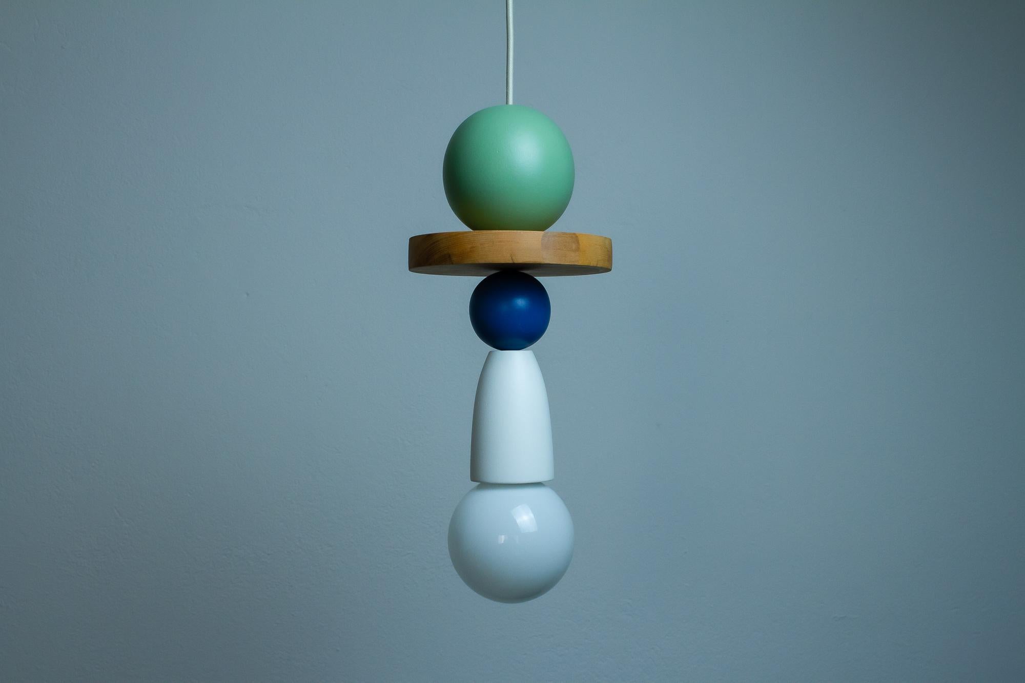 Pendentif Trem das Cores 8 - Design brésilien en bois Neuf - En vente à Campinas, BR