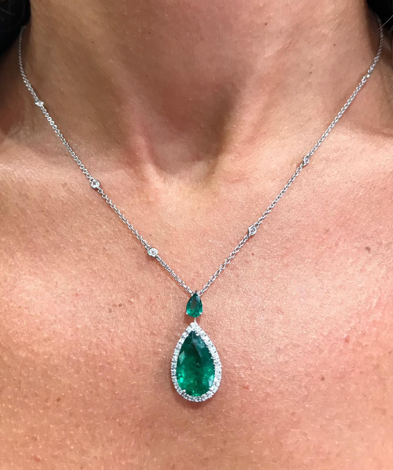 Women's Pendant with a Certified Drop Emerald, Diamonds and Pear Cut Emerald on Top For Sale