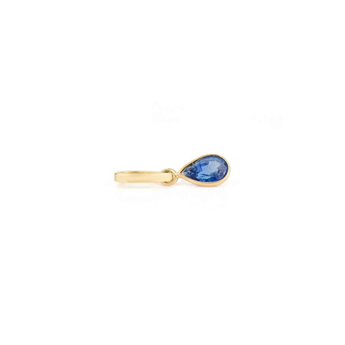 Ciondolo con zaffiro blu certificato con taglio a pera e oro giallo 14k per uso quotidiano in vendita 2