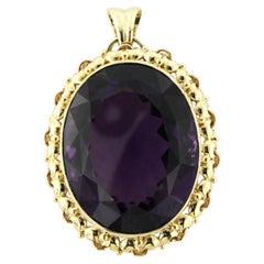 Pendant with amethyst up to 54.00ct 14k gold 31.1 gram