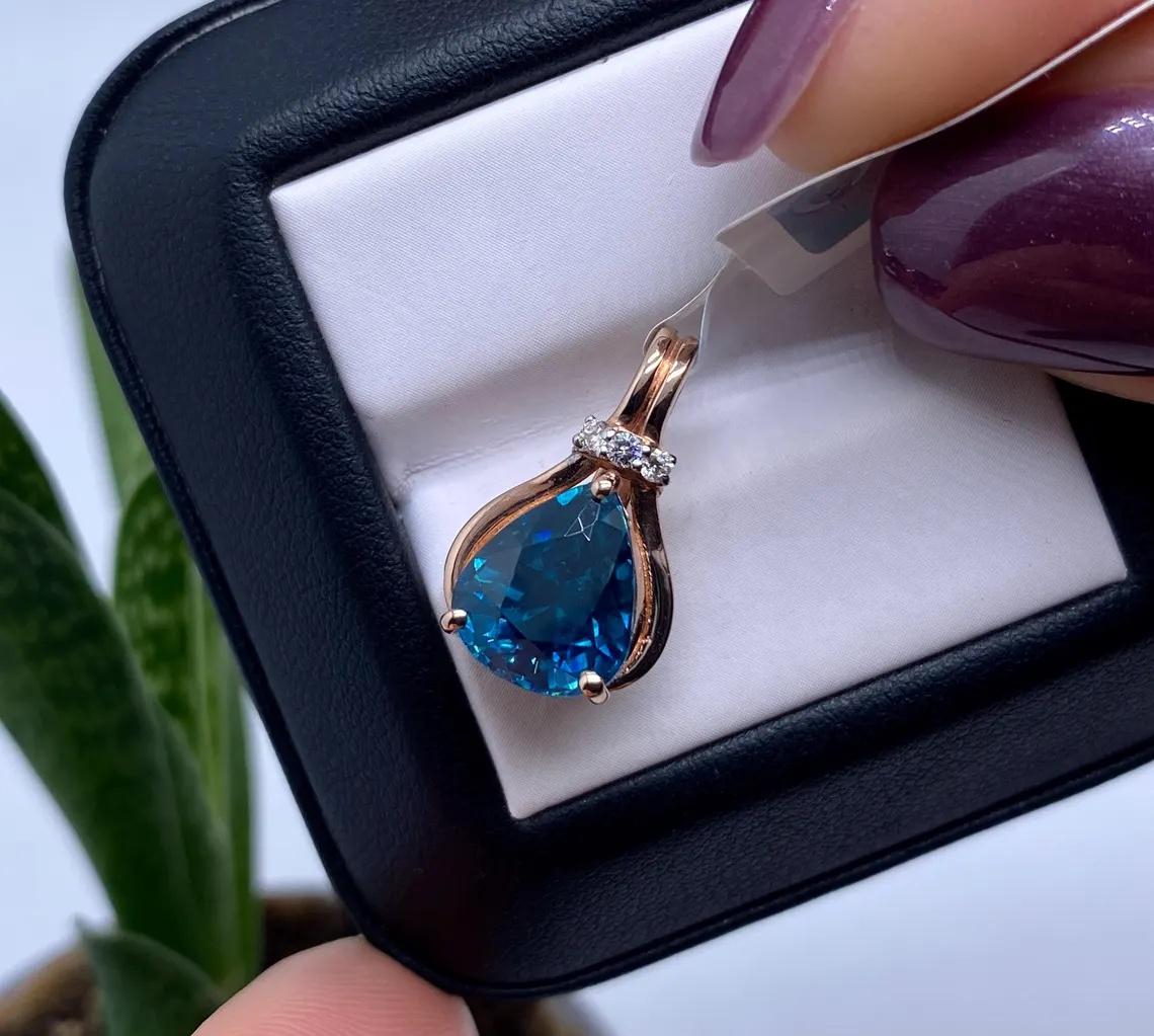Art Deco Pendant with Natural Cambodian Deep Blue Zircon 14K Rose Gold and Diamonds! For Sale