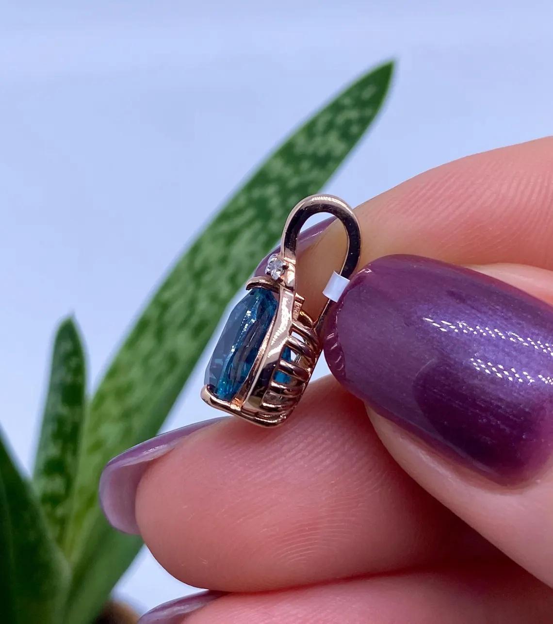 Pendant with Natural Cambodian Deep Blue Zircon 14K Rose Gold and Diamonds! In New Condition For Sale In Daugavpils, LV