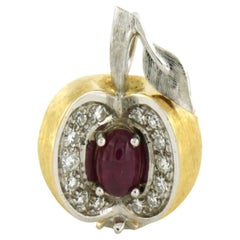 Pendentif en or 18 carats avec rubis et diamants taille unique et brillants jusqu'à 0,30 carat
