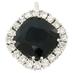 Pendentif avec saphir jusqu
à 9.00ct et diamants taille brillant 1.60ct or 14k