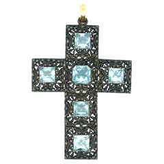 Pendant with Squared Aquamarines in Oxidized Silver and Detailed Gold 9 Karats