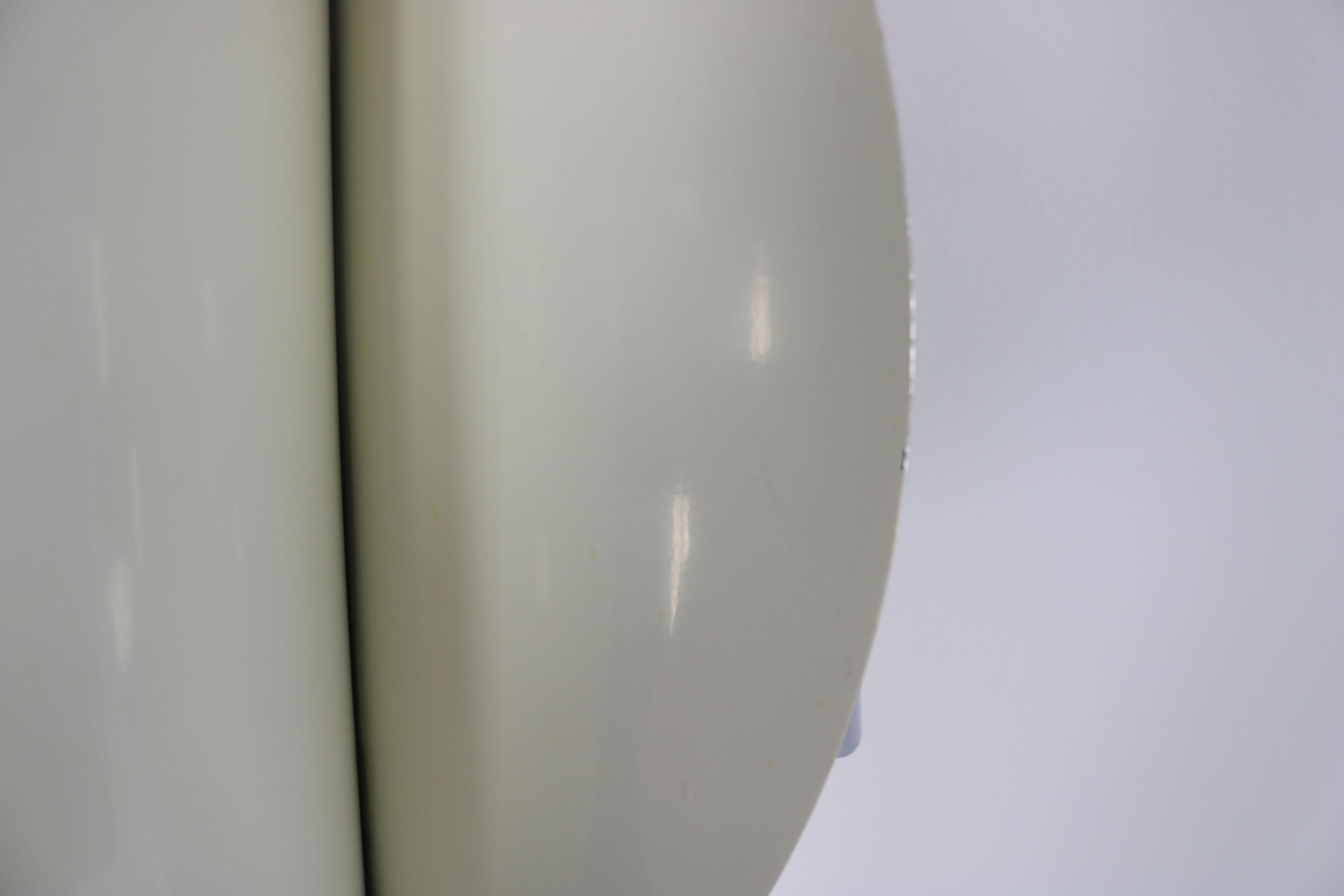 Pendantlamp with white painted metal & chrome shades, Gioffredo Reggiani, 1970s For Sale 3