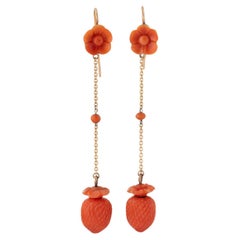 Boucles d'oreilles longues époque Napoléon III en corail