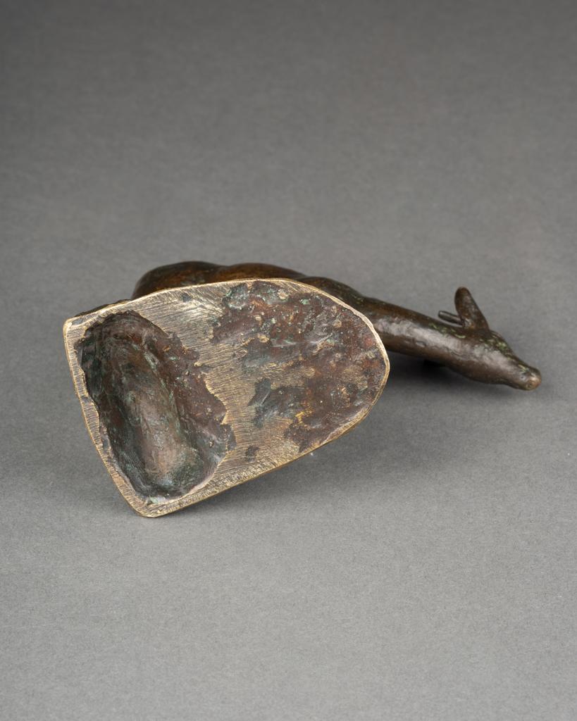 Pendentifs du début du C.I.C. Bronzes patinés au cerf et à la queue de daim en vente 10