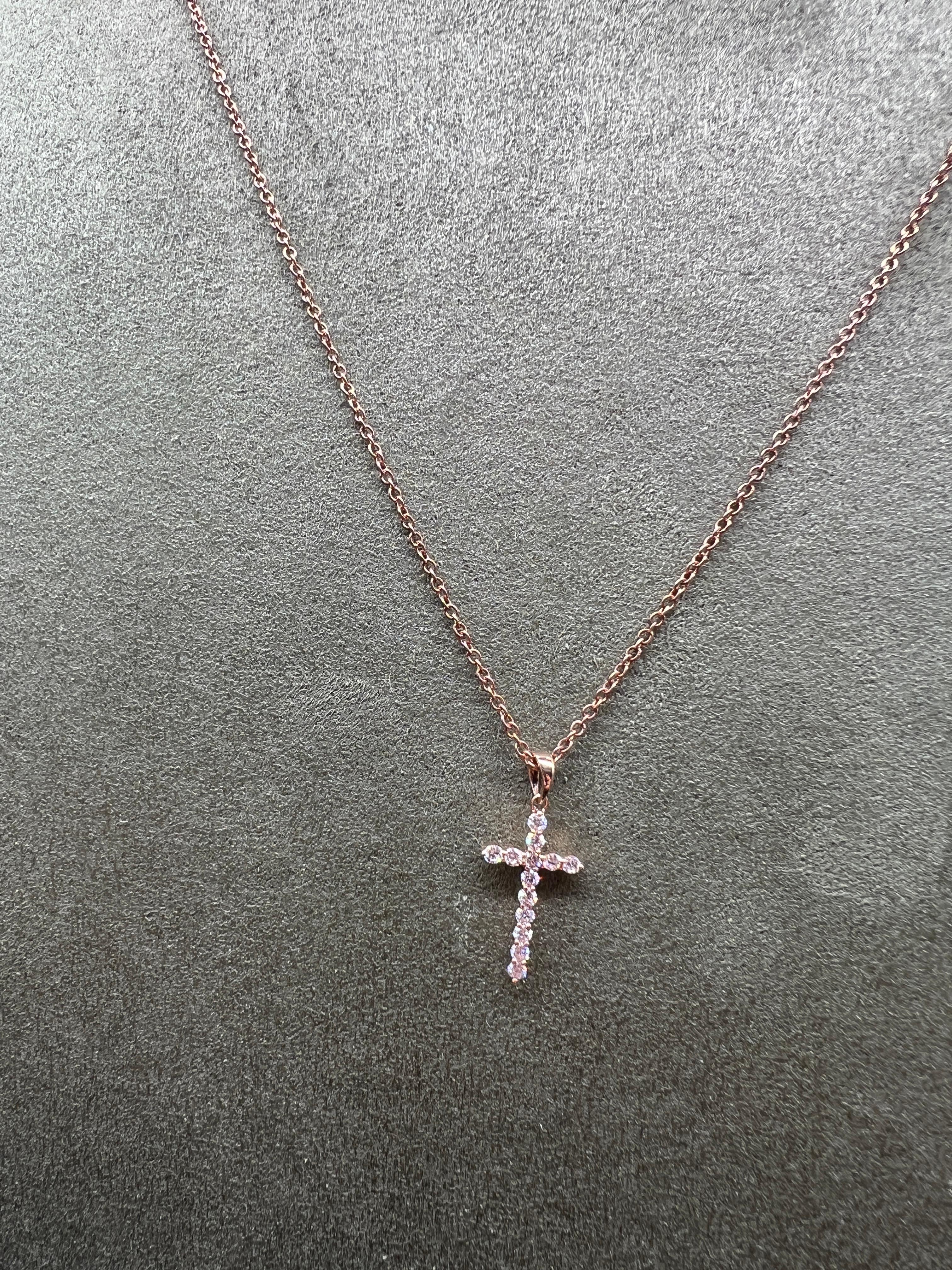 Pendent Cross Necklace Shape Diamond Pink Gold In New Condition For Sale In Vannes, FR