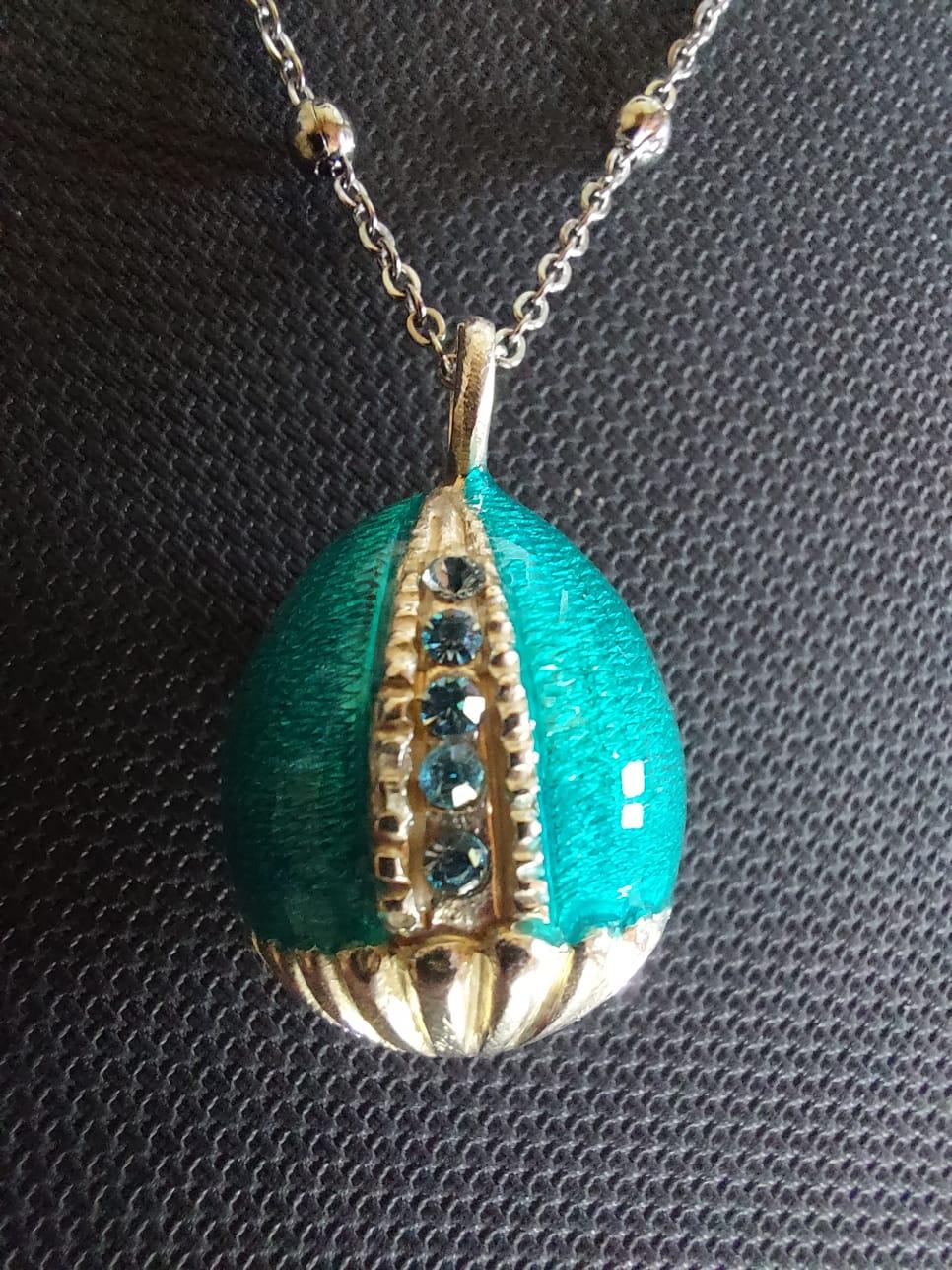 Pendentif de style Fabergé, en argent, en argent sterling,  Cadeau de luxe, fait à la main, Italie Neuf - En vente à Firenze, IT