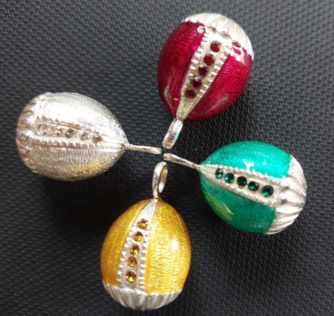 Pendentif de style Fabergé, en argent, en argent sterling,  Cadeau de luxe, fait à la main, Italie en vente 1
