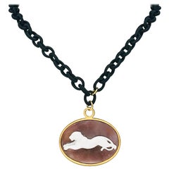 Pendent Panther Caméo Oval Necklace Black Satin Yellow Gold 18 Karat