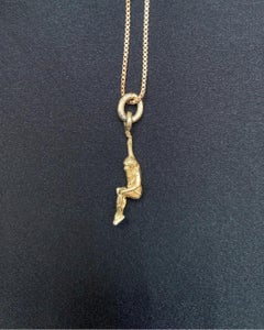 Animalier Pendant in 18kt Gold Sacred Animal "Monkey"