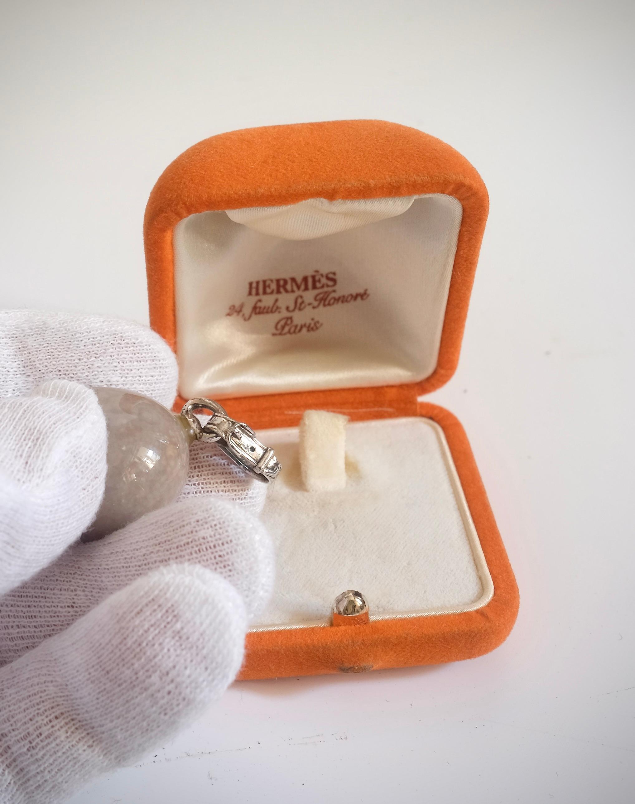 Women's or Men's Hermès pendant For Sale