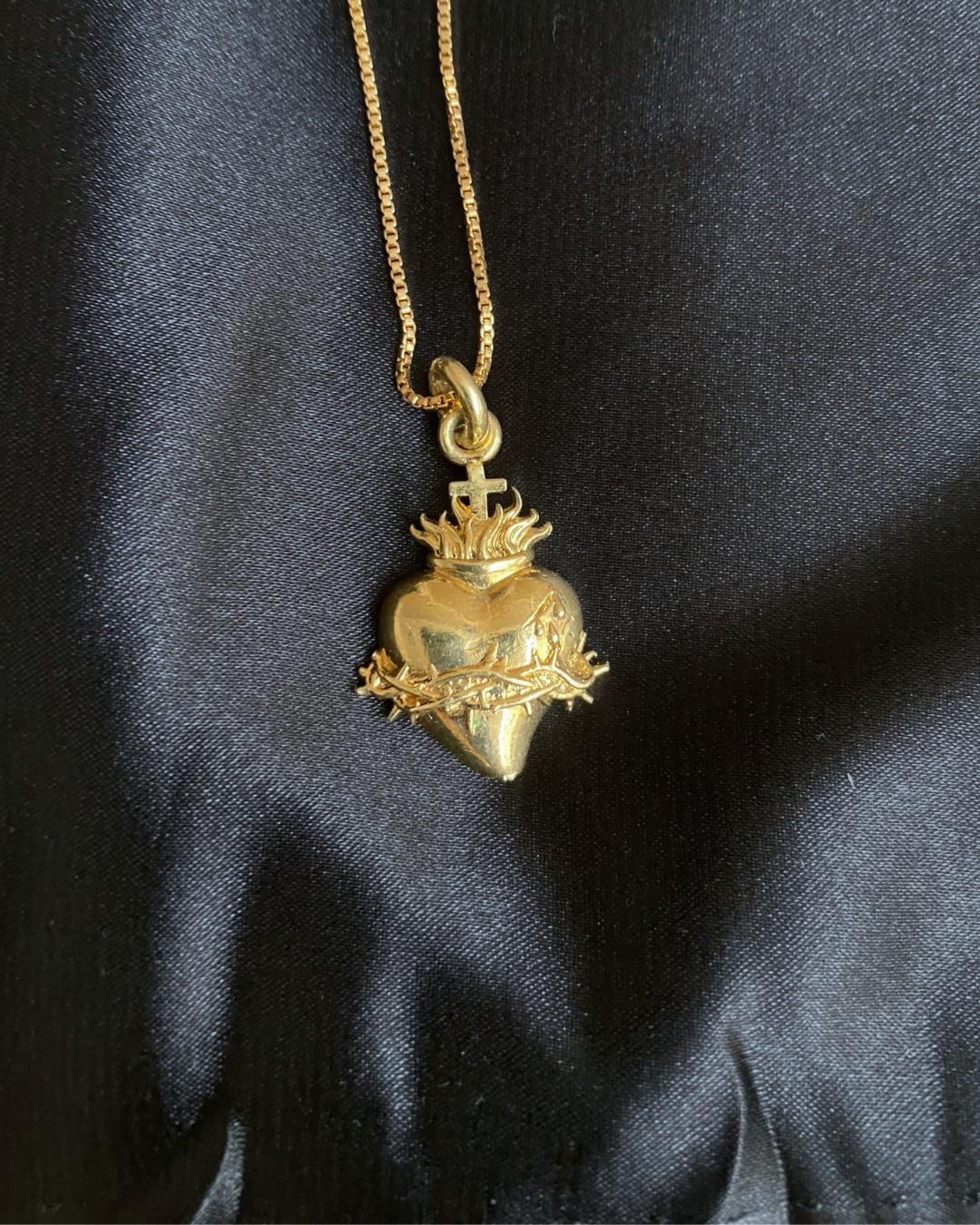 18kt Gold Pendant 