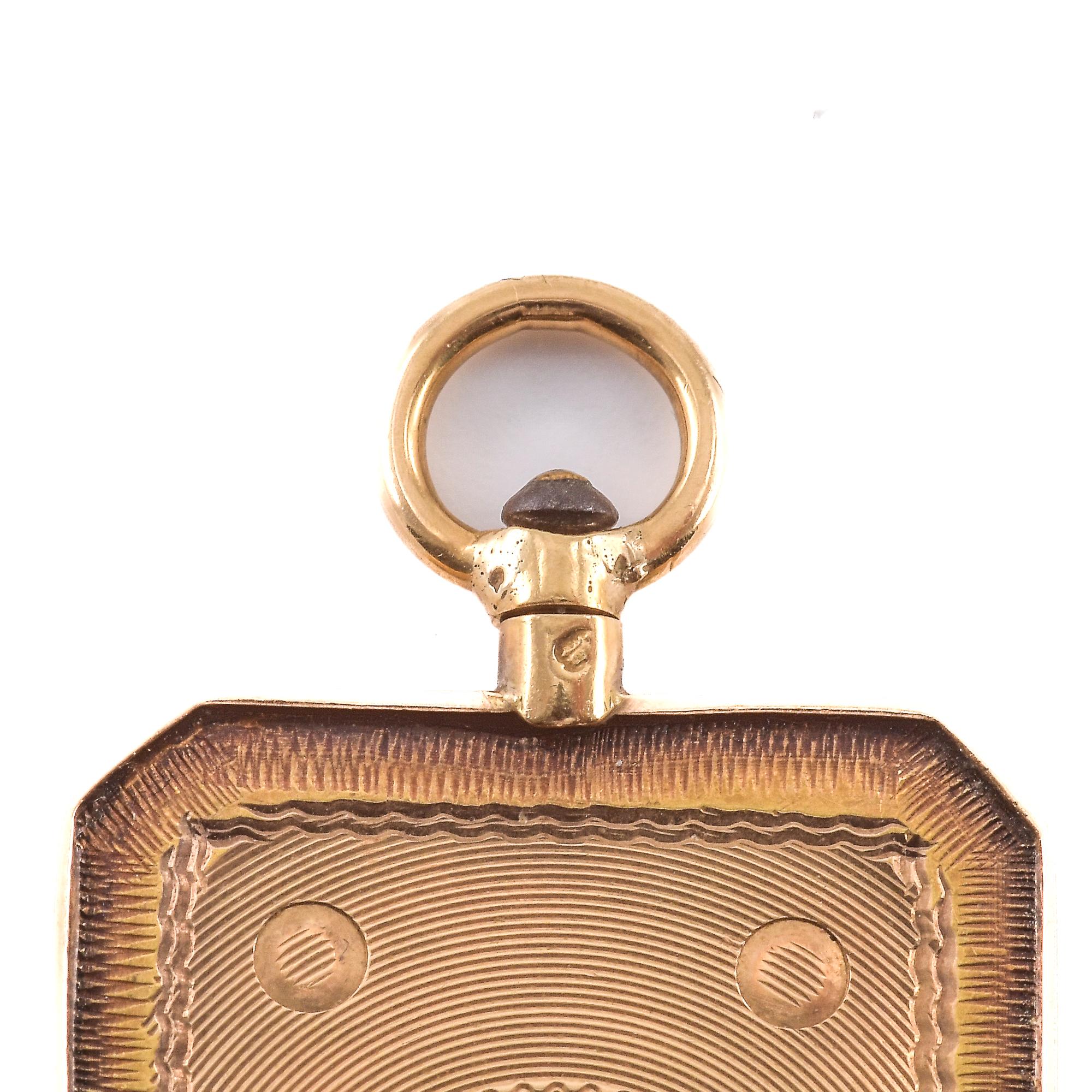 Pendente in oro con chiave da orologio in vendita 12